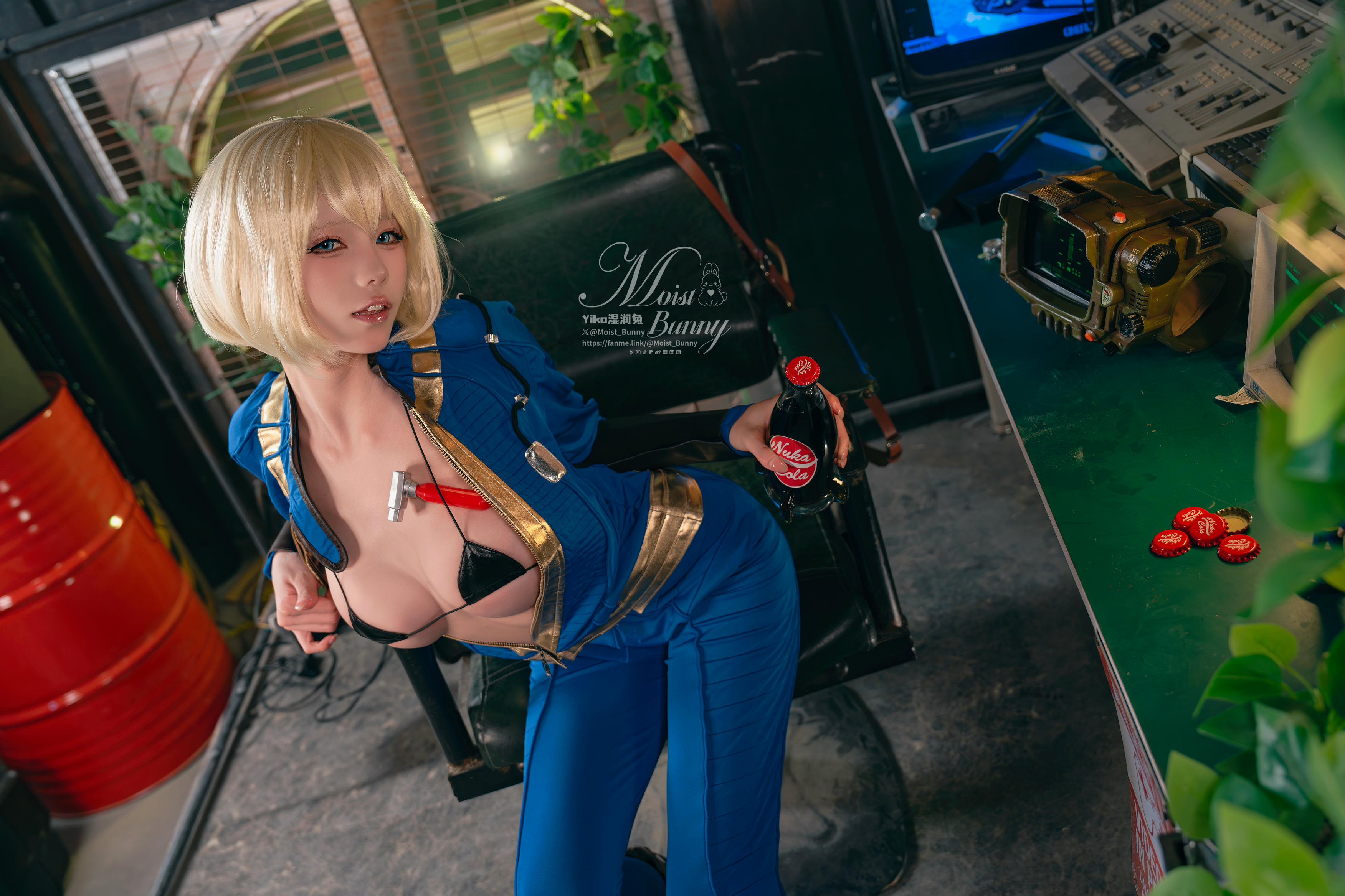 Yiko湿润兔 NO.205 24.12月作品『辐射 灰烬余生』[75P1V 1.51G]_第2集