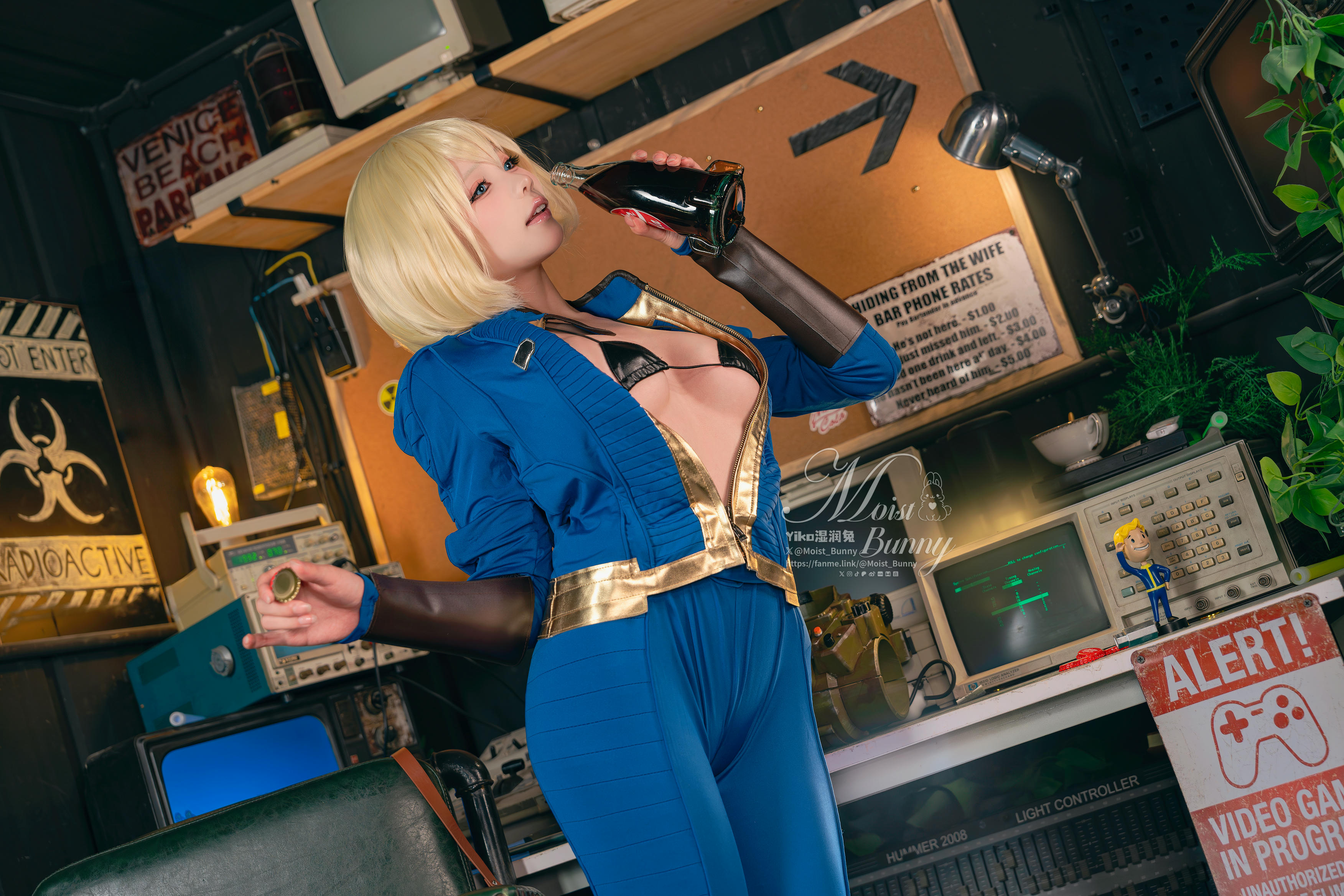 Yiko湿润兔 NO.205 24.12月作品『辐射 灰烬余生』[75P1V 1.51G]_第3集