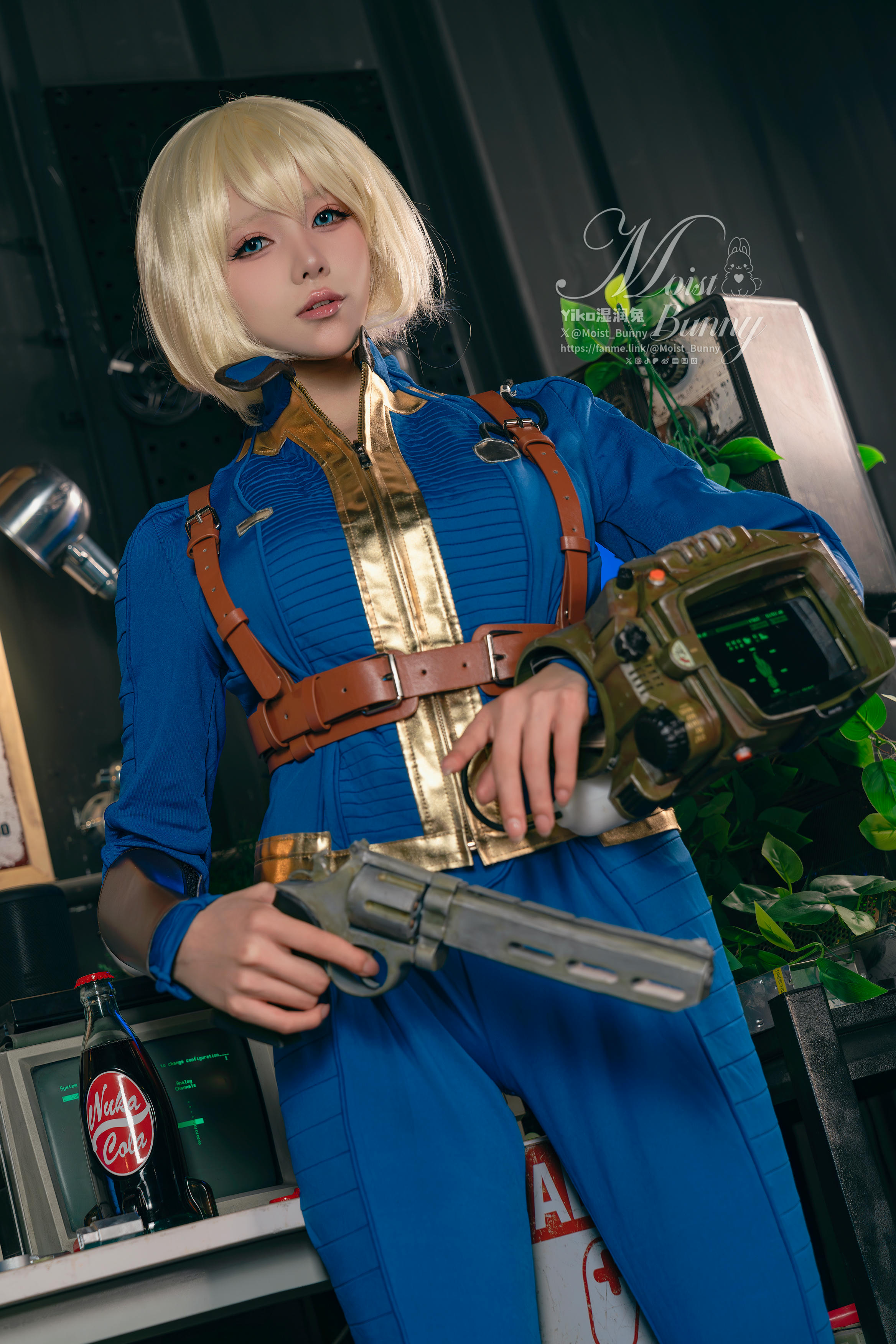 Yiko湿润兔 NO.205 24.12月作品『辐射 灰烬余生』[75P1V 1.51G]_第1集