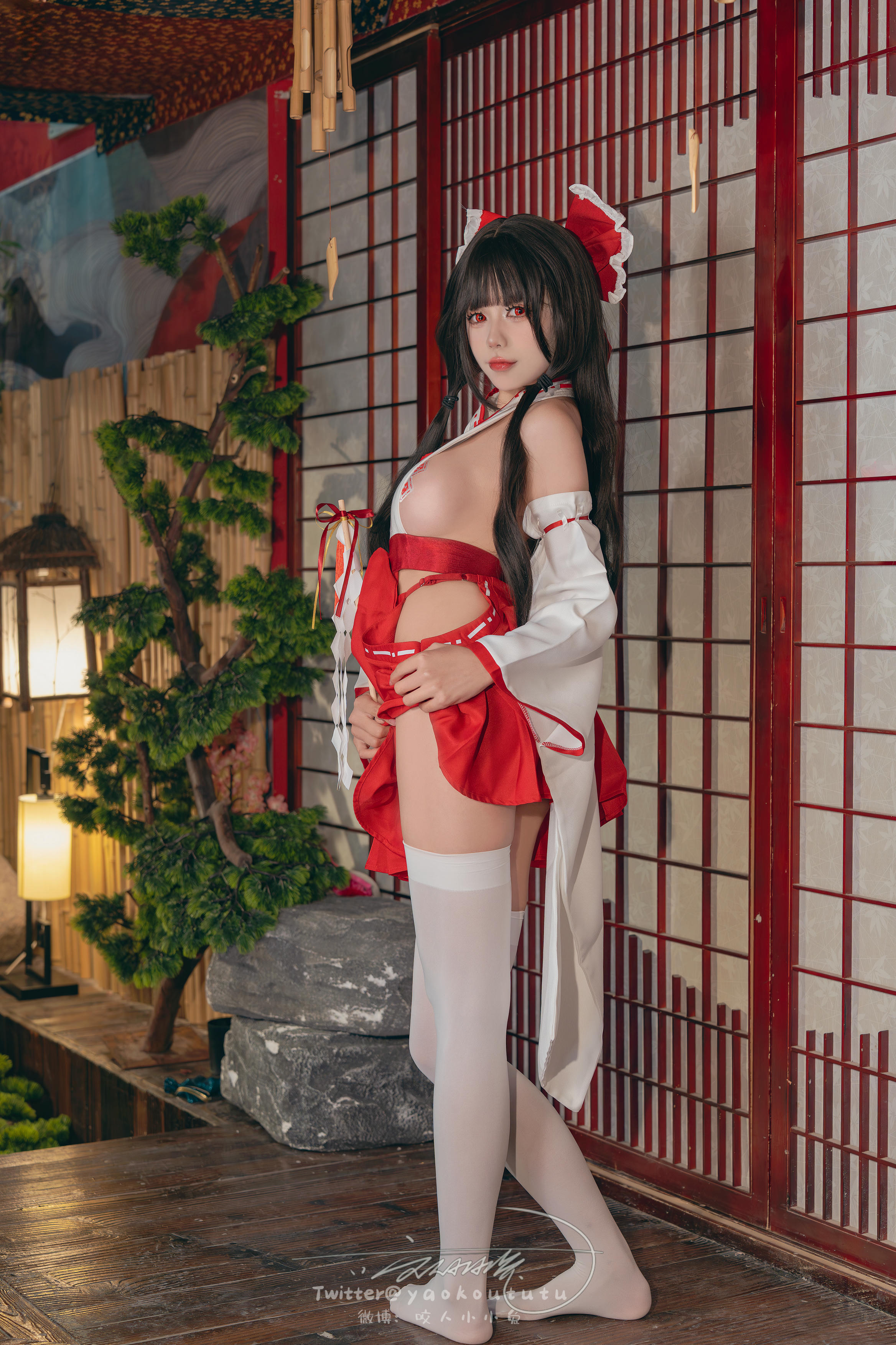 黏黏团子兔 NO.138 咬人小小兔 2402月作品『狐之灵梦』Roly Poly [70P+2V 1.63GB]_第1集