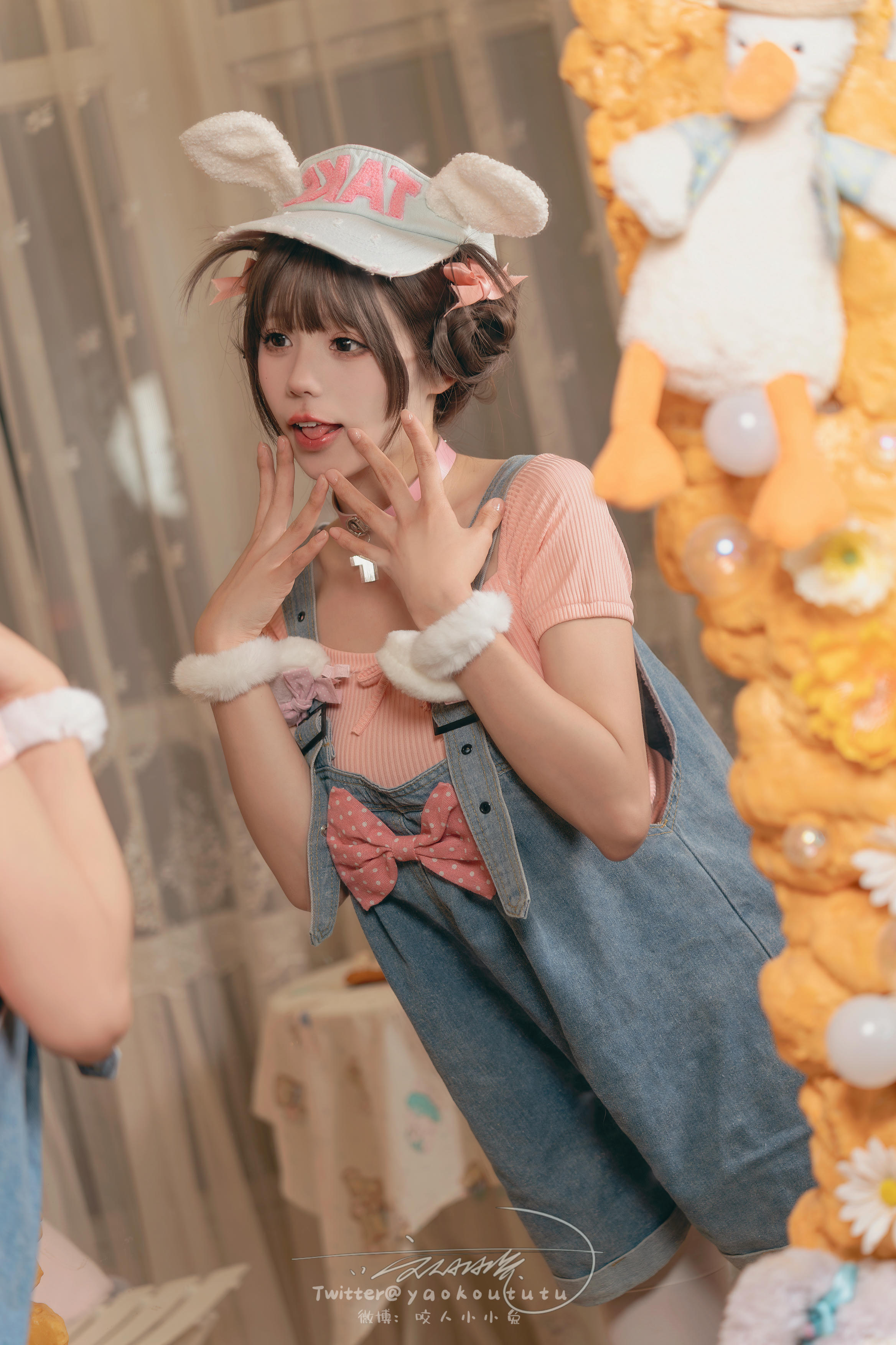 黏黏团子兔 NO.139 咬人小小兔 2402月作品『甜心小狗』恋爱告急 [70P+1V-1.39GB]_第1集