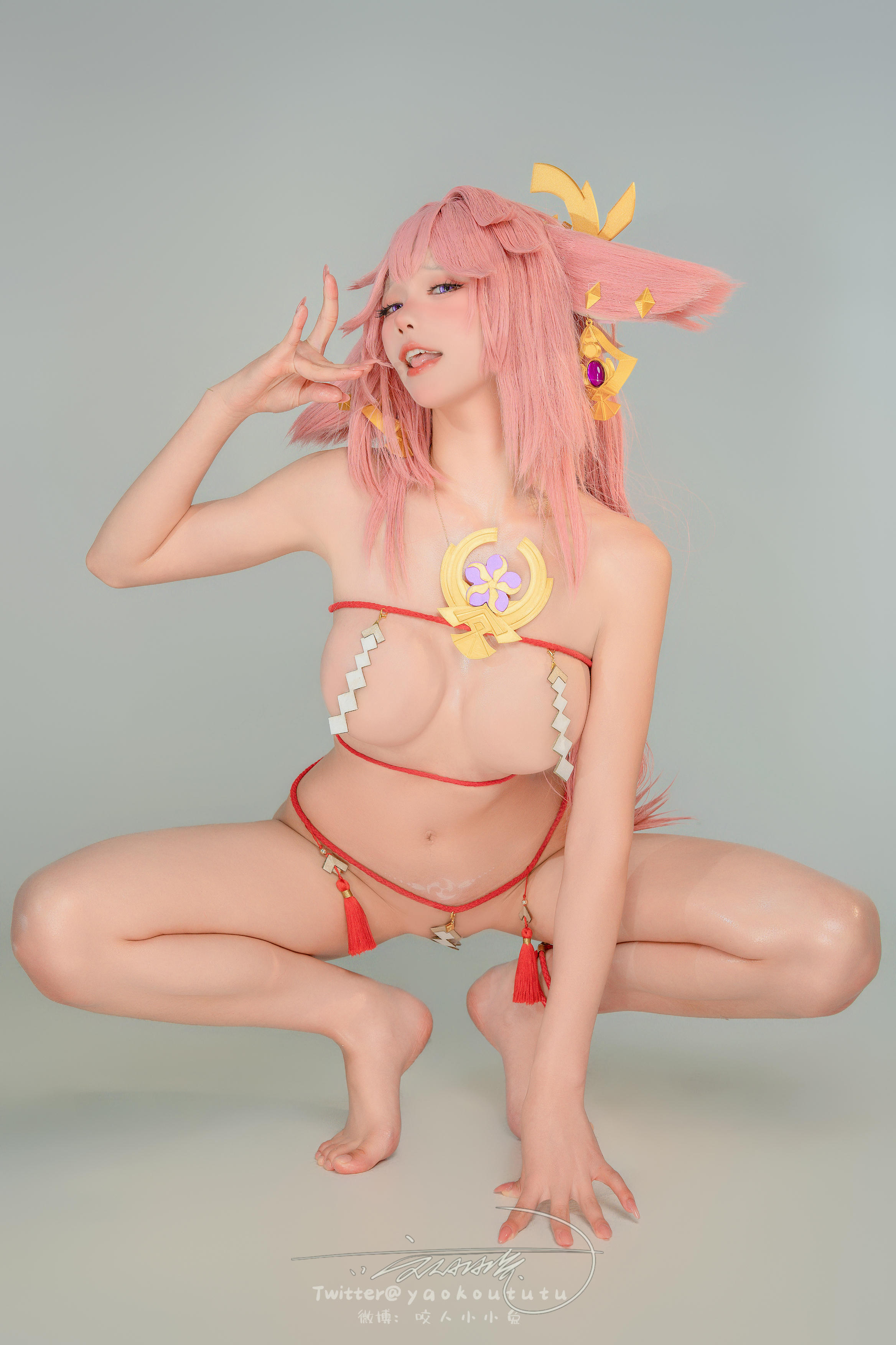 黏黏团子兔 NO.141 咬人小小兔 2402月作品『春江水暖  神子贺岁』大摆锤 [84P+1V 1.62GB]_第4集