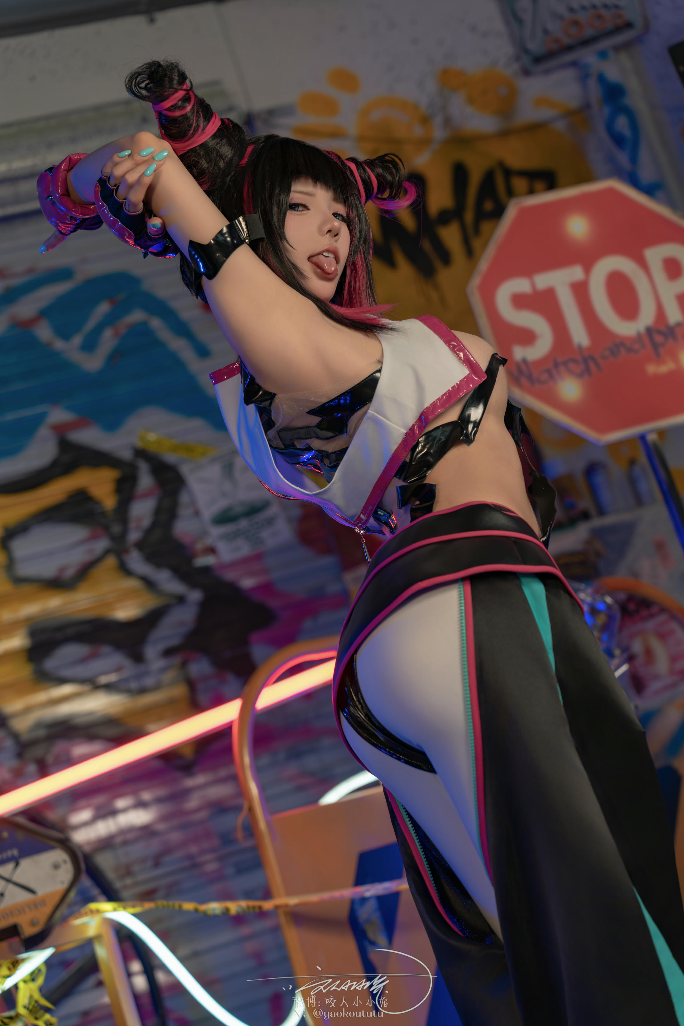 黏黏团子兔 NO.159 咬人小小兔 五月作品『街霸-韩蛛俐』 [81P1V-1.39GB]_第1集