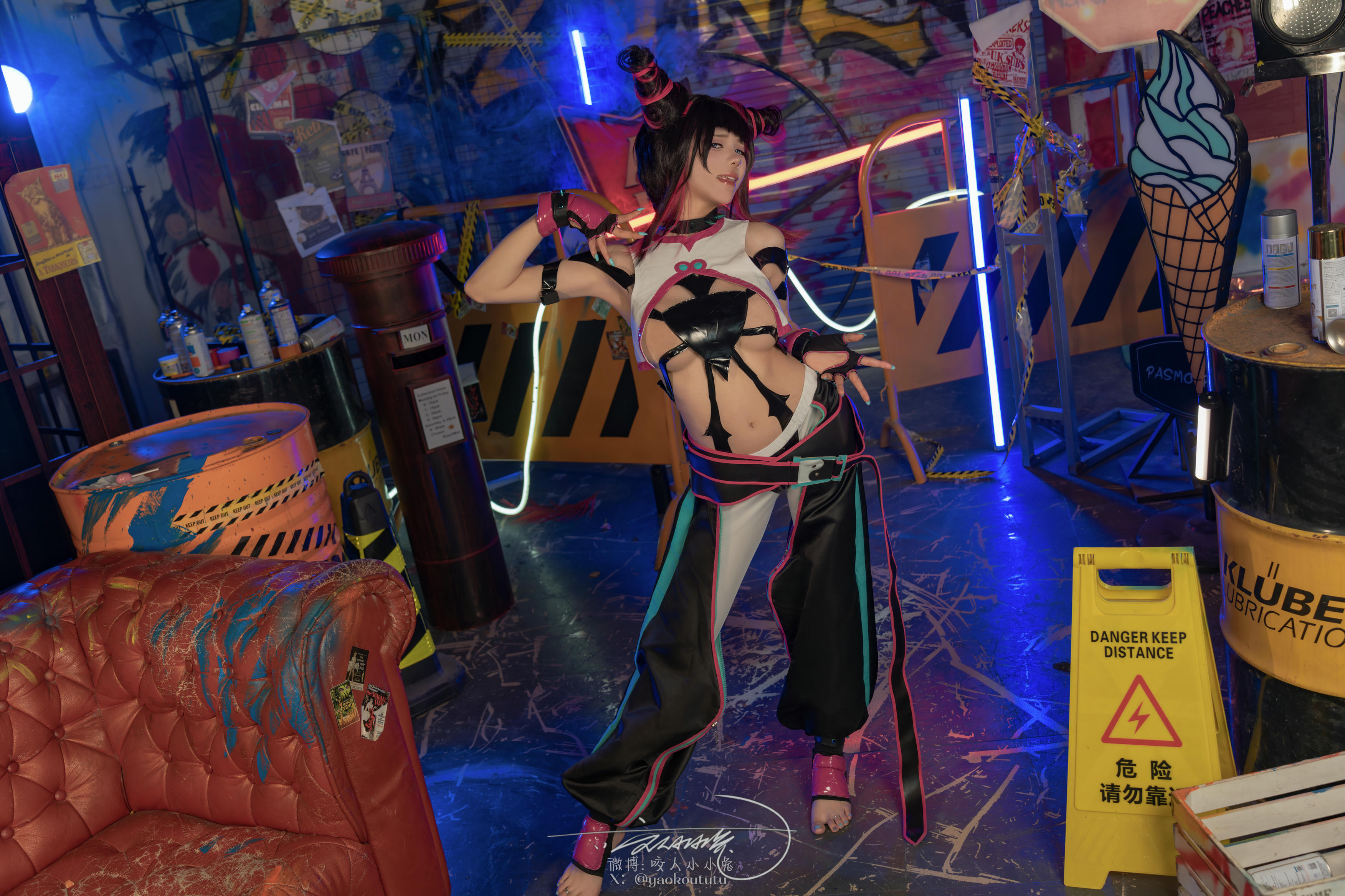 黏黏团子兔 NO.159 咬人小小兔 五月作品『街霸-韩蛛俐』 [81P1V-1.39GB]_第1集