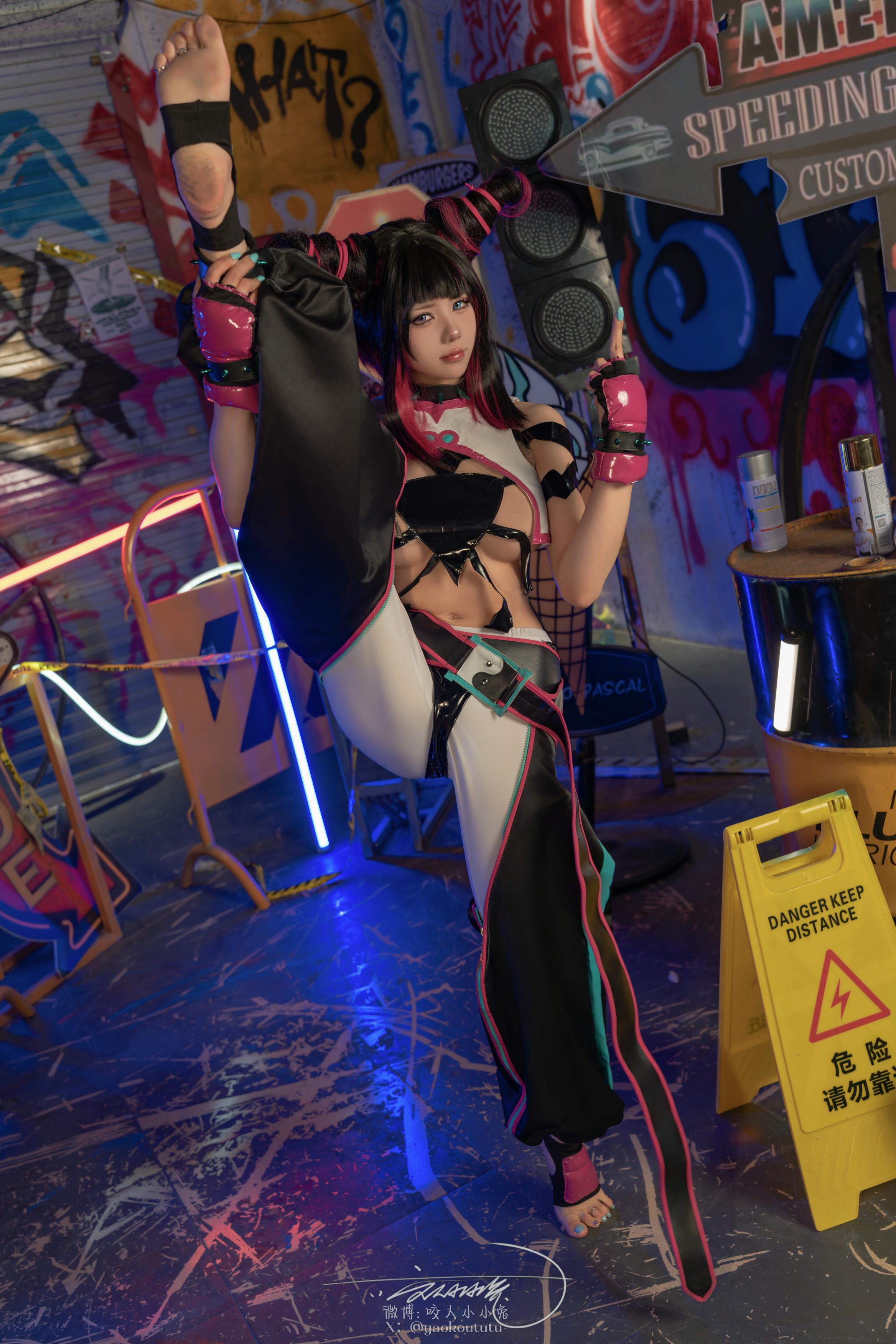 黏黏团子兔 NO.159 咬人小小兔 五月作品『街霸-韩蛛俐』 [81P1V-1.39GB]_第2集