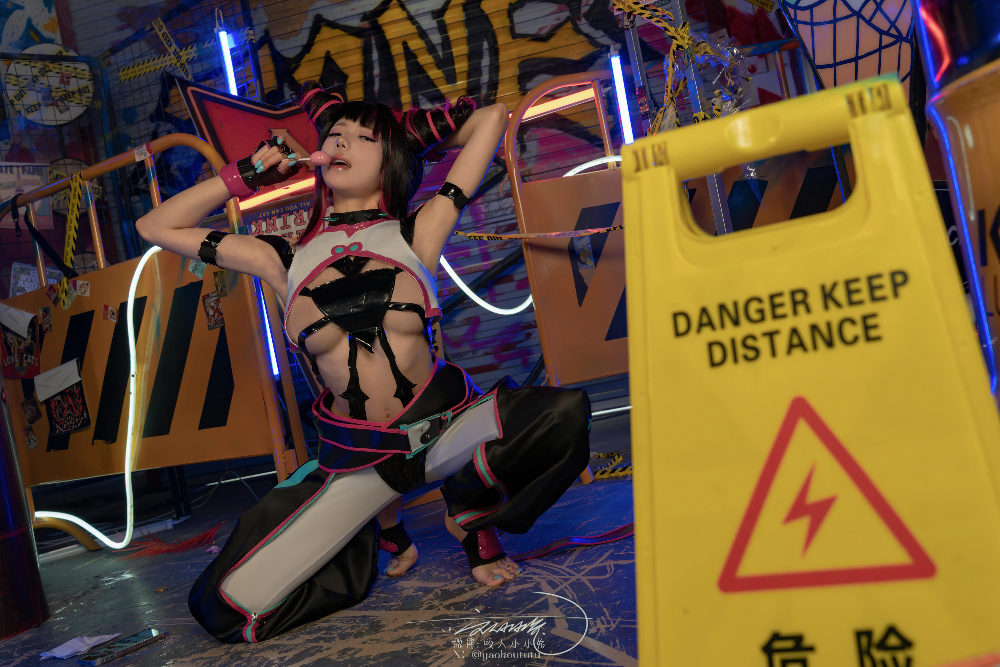 黏黏团子兔 NO.159 咬人小小兔 五月作品『街霸-韩蛛俐』 [81P1V-1.39GB]_第2集