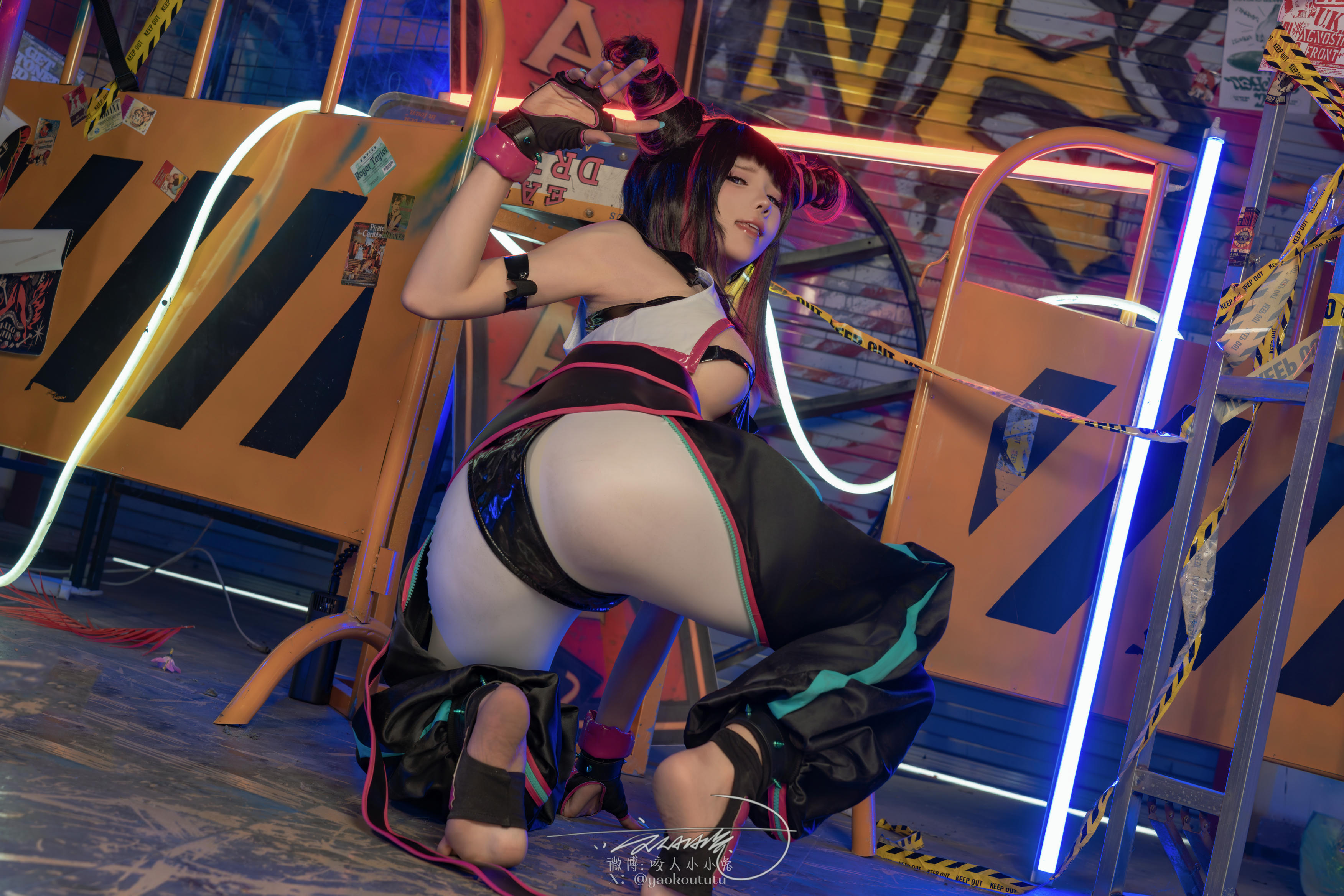 黏黏团子兔 NO.159 咬人小小兔 五月作品『街霸-韩蛛俐』 [81P1V-1.39GB]_第3集