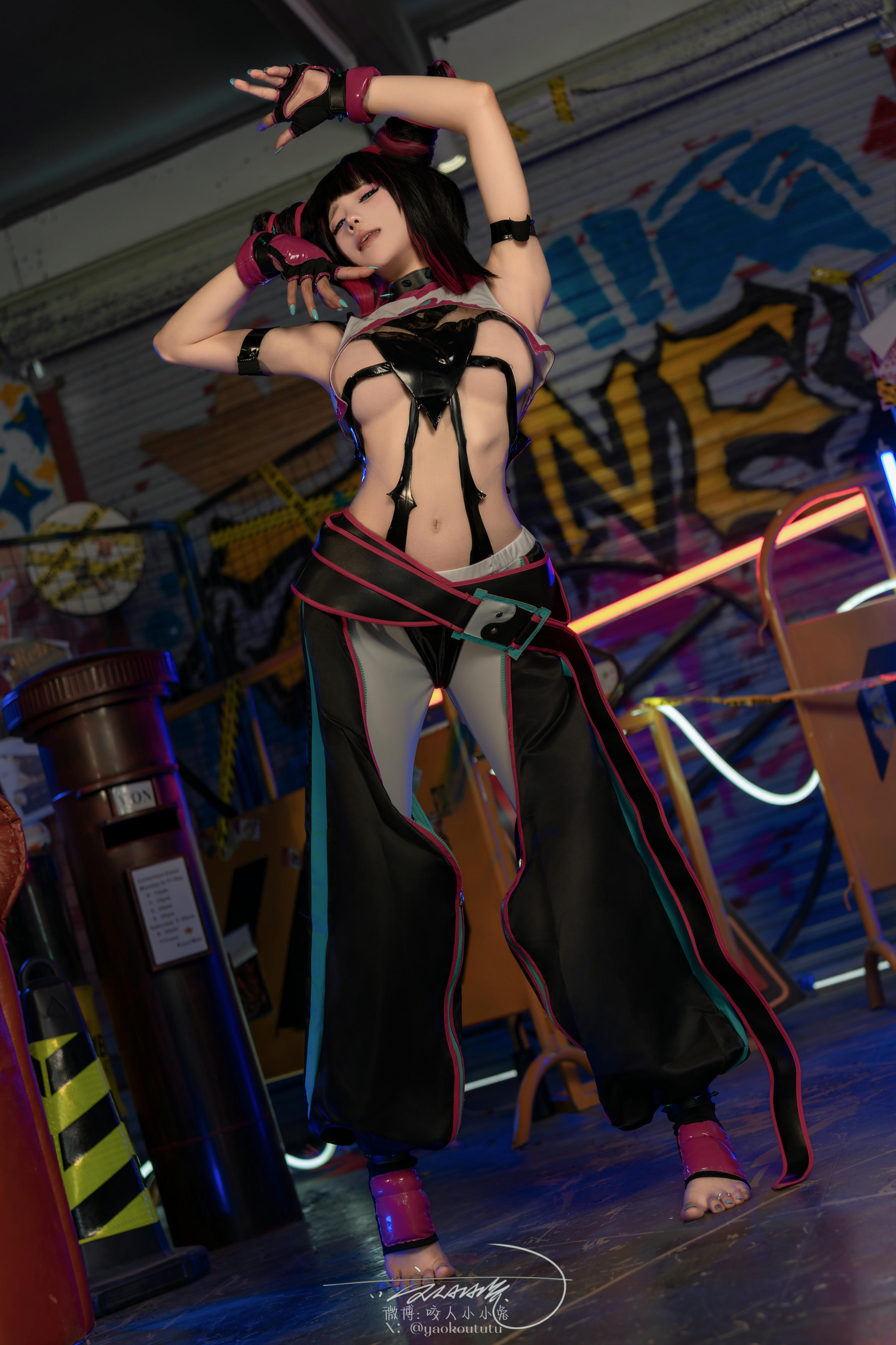 黏黏团子兔 NO.159 咬人小小兔 五月作品『街霸-韩蛛俐』 [81P1V-1.39GB]_第1集