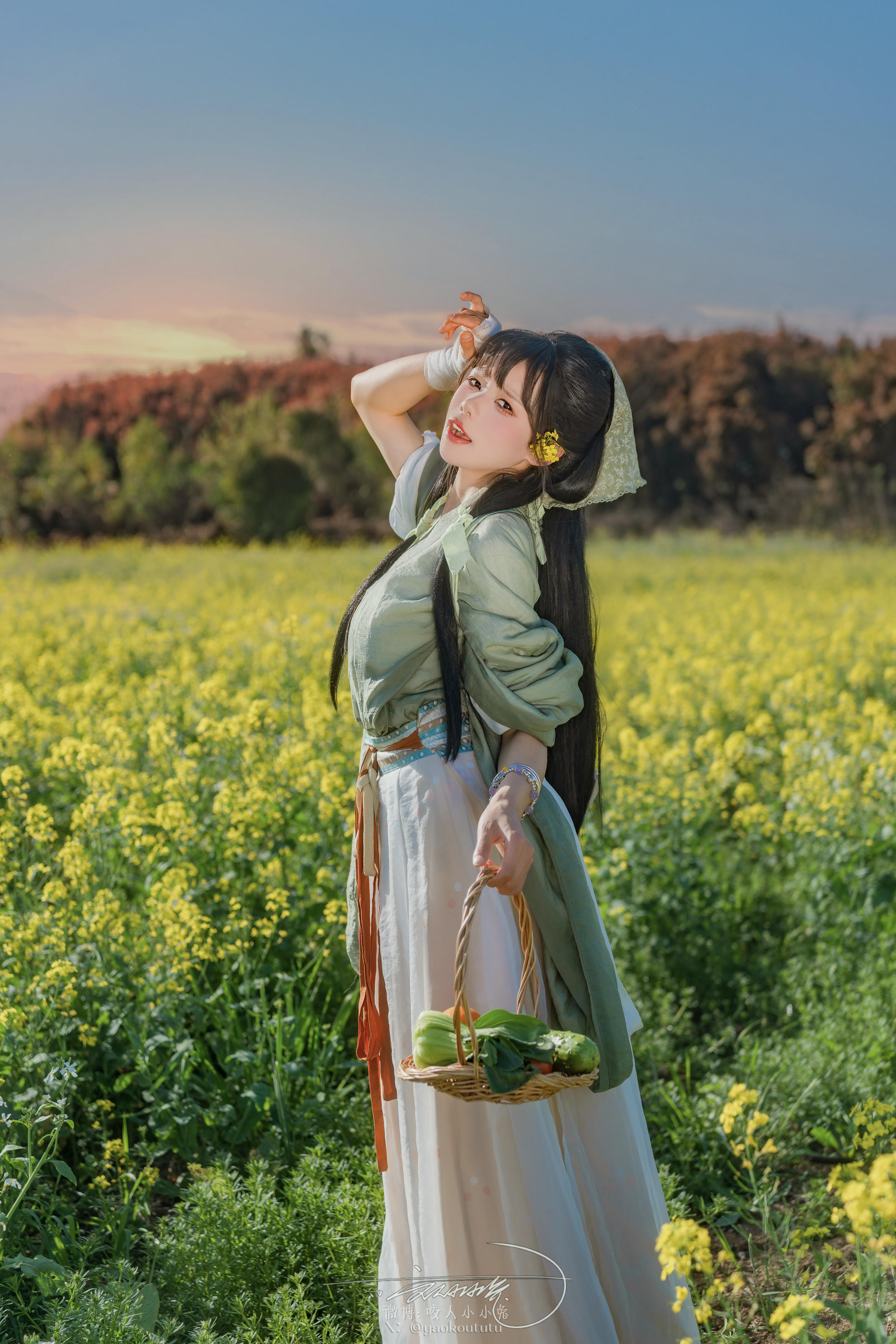 黏黏团子兔 NO.162 咬人小小兔 五月作品『田耕记』 [74P1V-1.81GB]_第1集