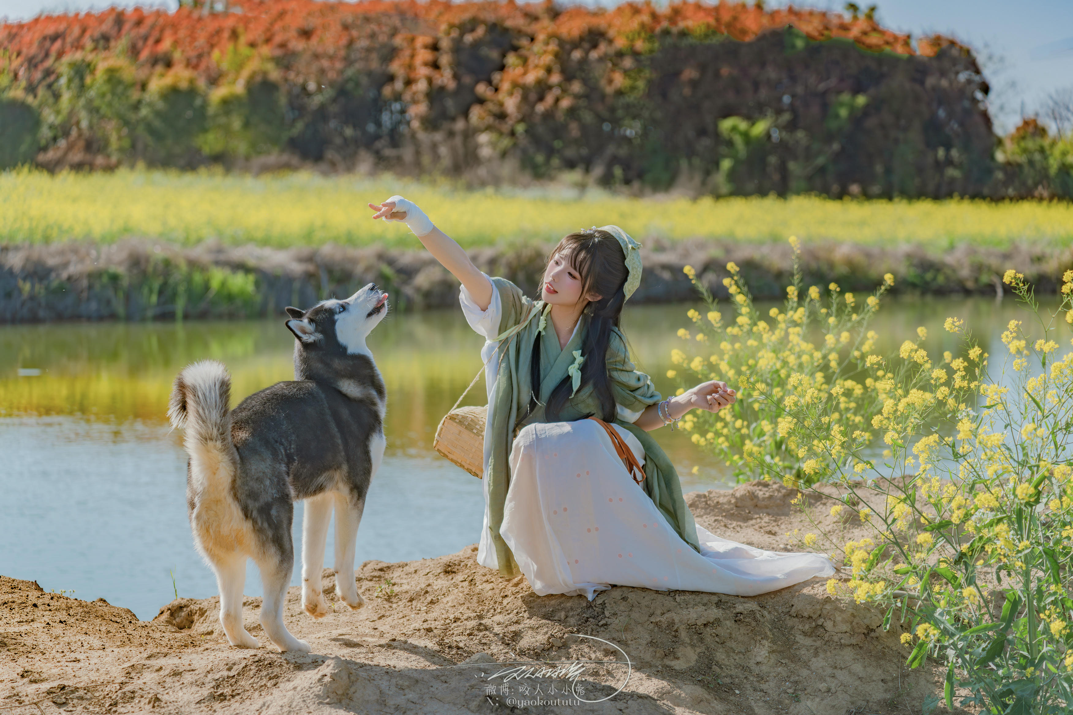 黏黏团子兔 NO.162 咬人小小兔 五月作品『田耕记』 [74P1V-1.81GB]_第1集