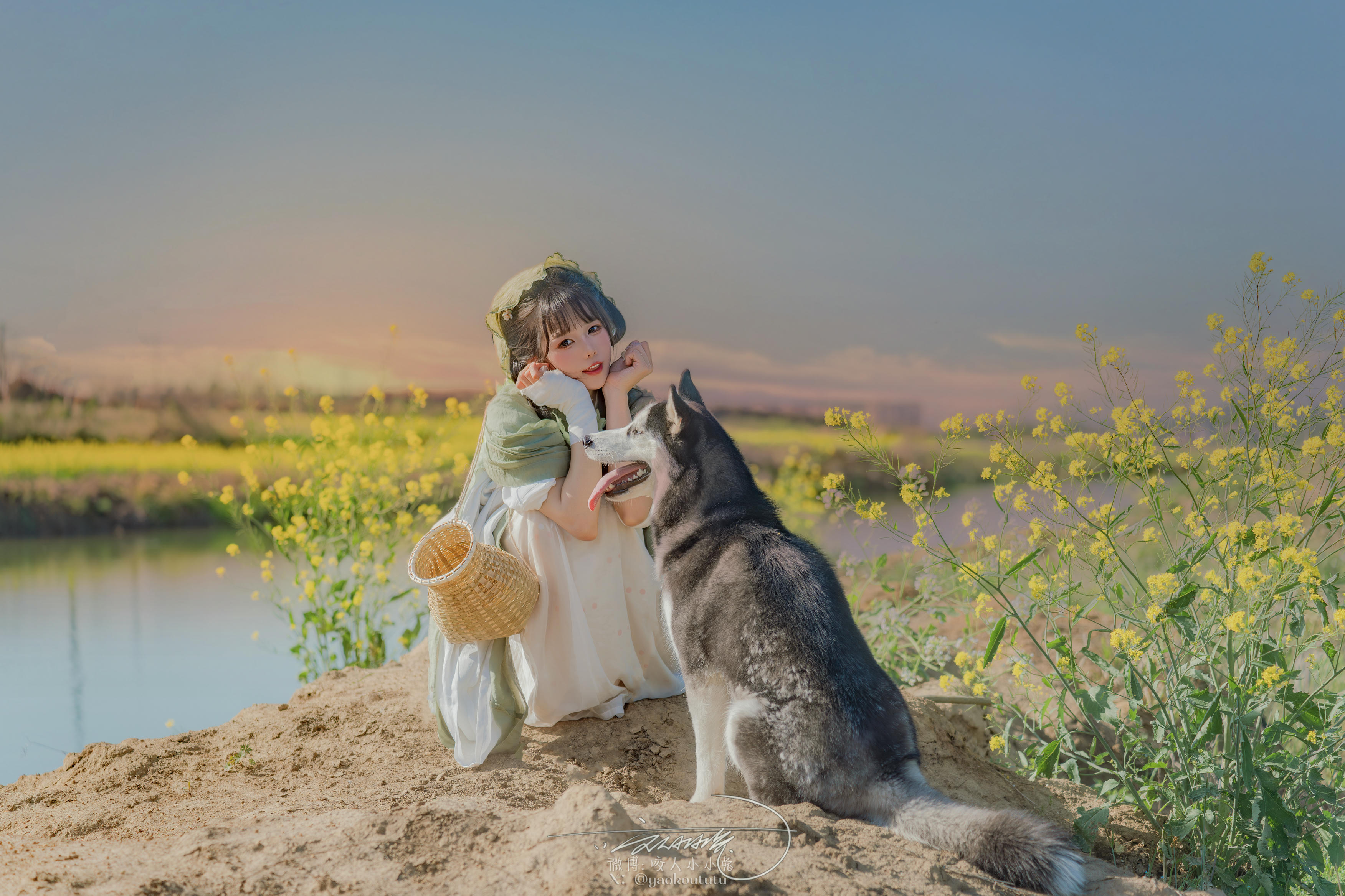 黏黏团子兔 NO.162 咬人小小兔 五月作品『田耕记』 [74P1V-1.81GB]_第1集