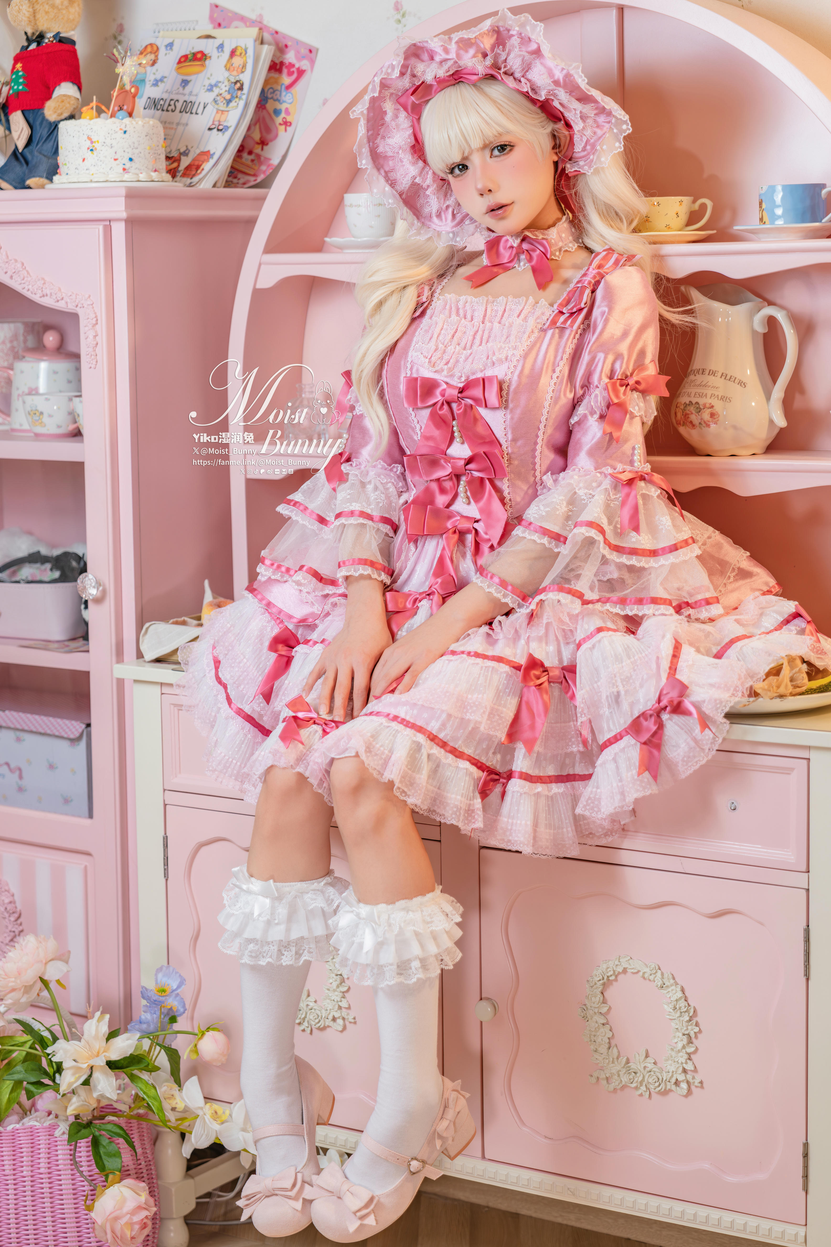 Yiko湿润兔 NO.208 25.01月作品『丝绒粉黛』小舞蹈 [86P 2V 3.61G]_第2集