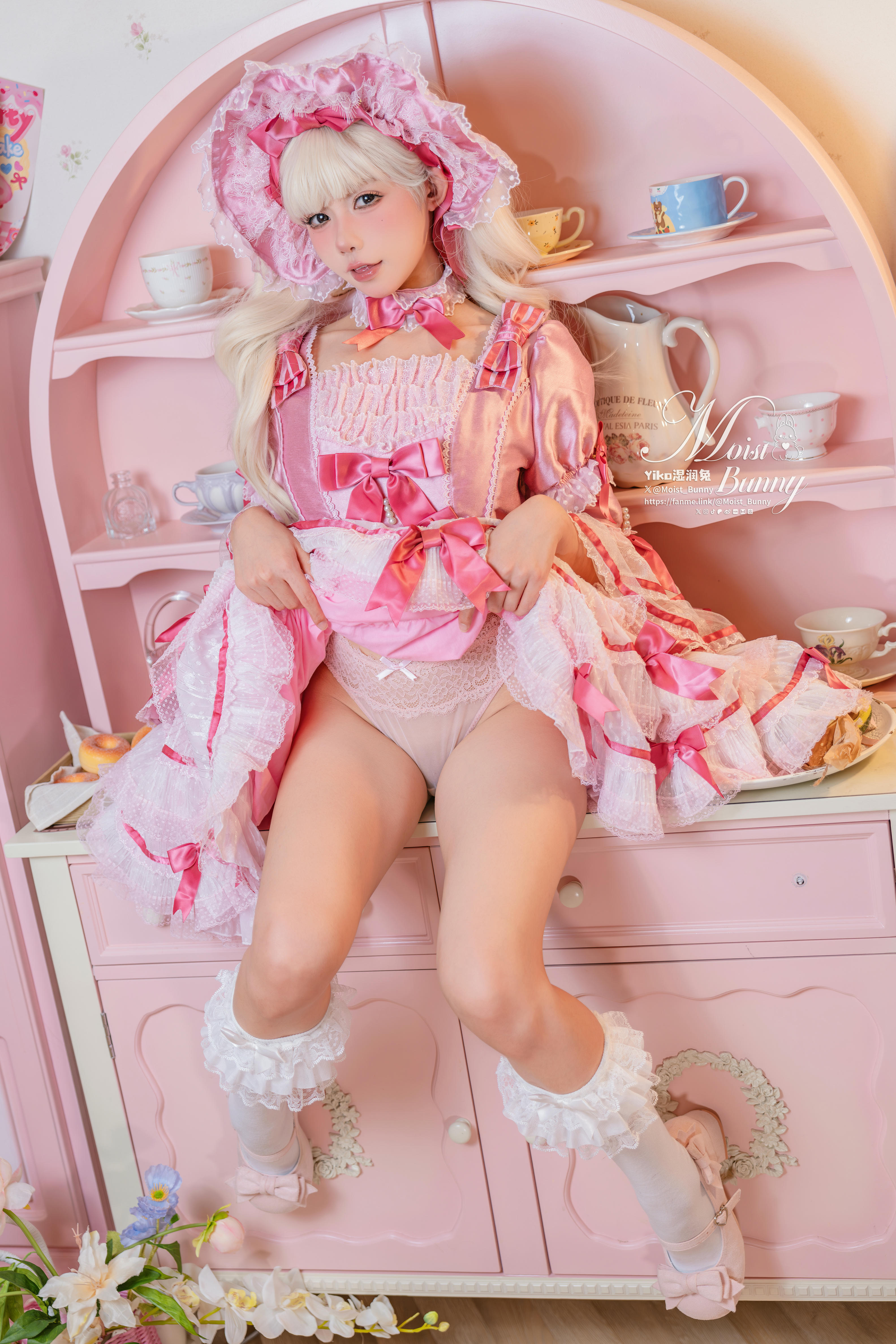 Yiko湿润兔 NO.208 25.01月作品『丝绒粉黛』小舞蹈 [86P 2V 3.61G]_第2集