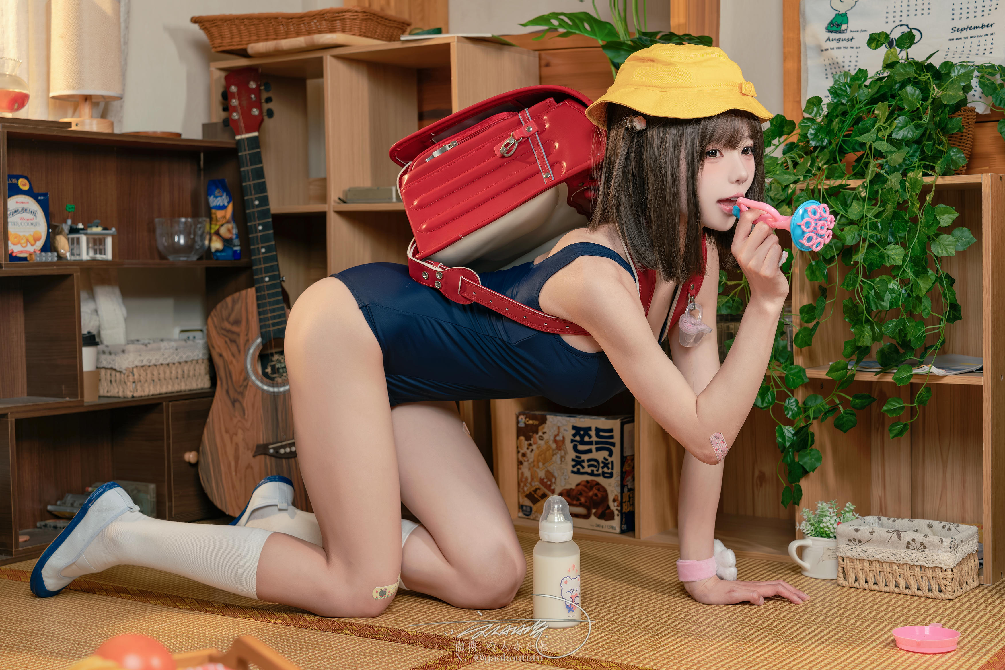 黏黏团子兔 NO.177 咬人小小兔 六月作品 『奶嘴死库水』Gee [72P+1V 1.57GB]_第1集