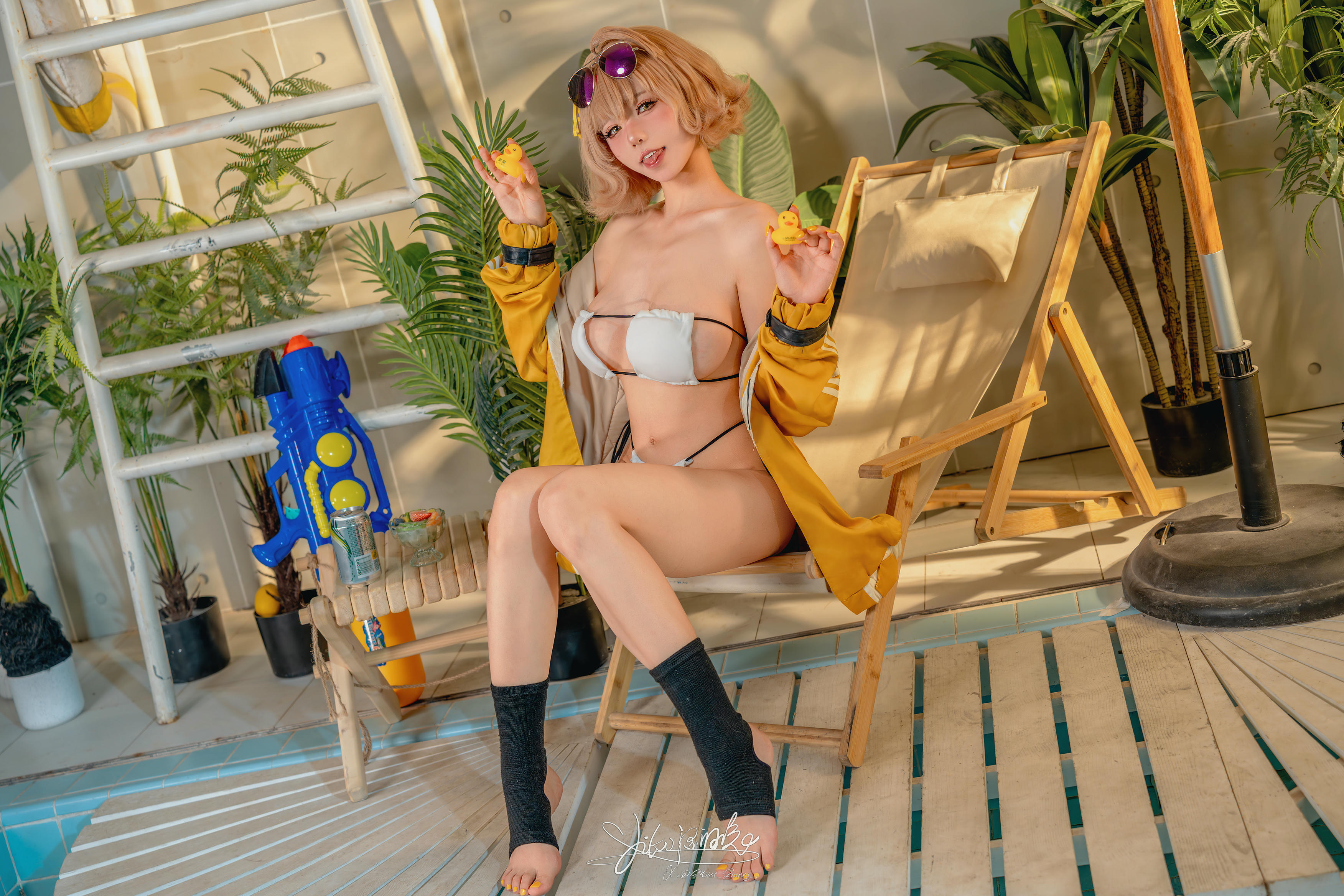 黏黏团子兔 NO.179 咬人小小兔 8月作品『闪耀夏日-阿尼斯』 恋爱告急 [80P1V-1.34GB]_第1集