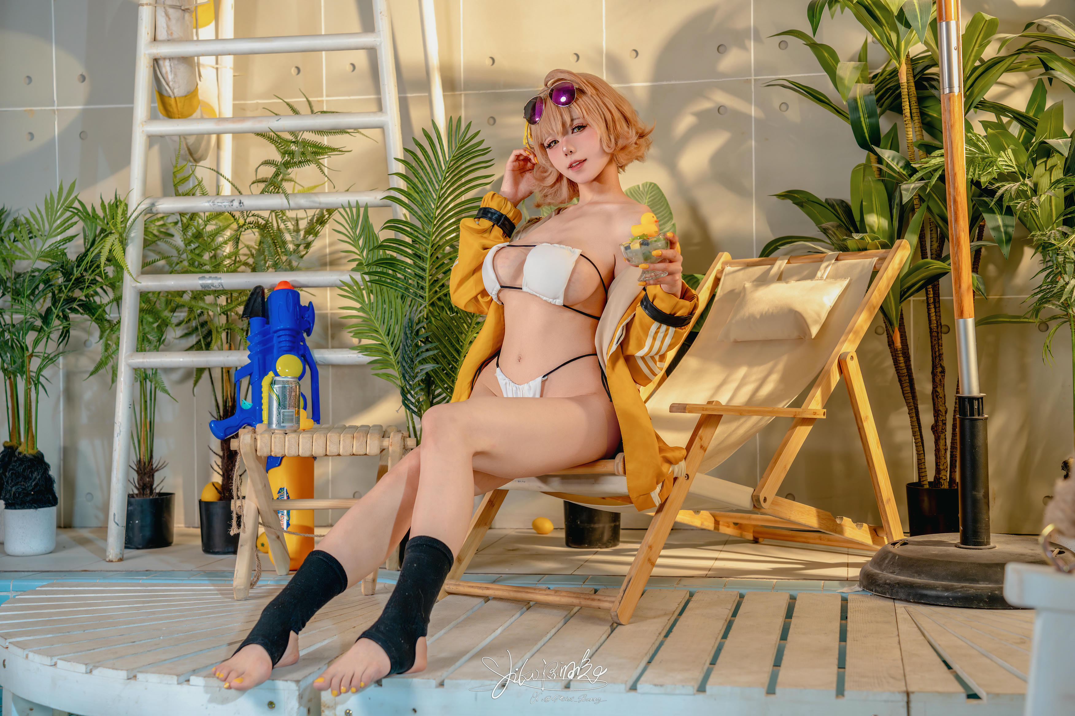 黏黏团子兔 NO.179 咬人小小兔 8月作品『闪耀夏日-阿尼斯』 恋爱告急 [80P1V-1.34GB]_第1集