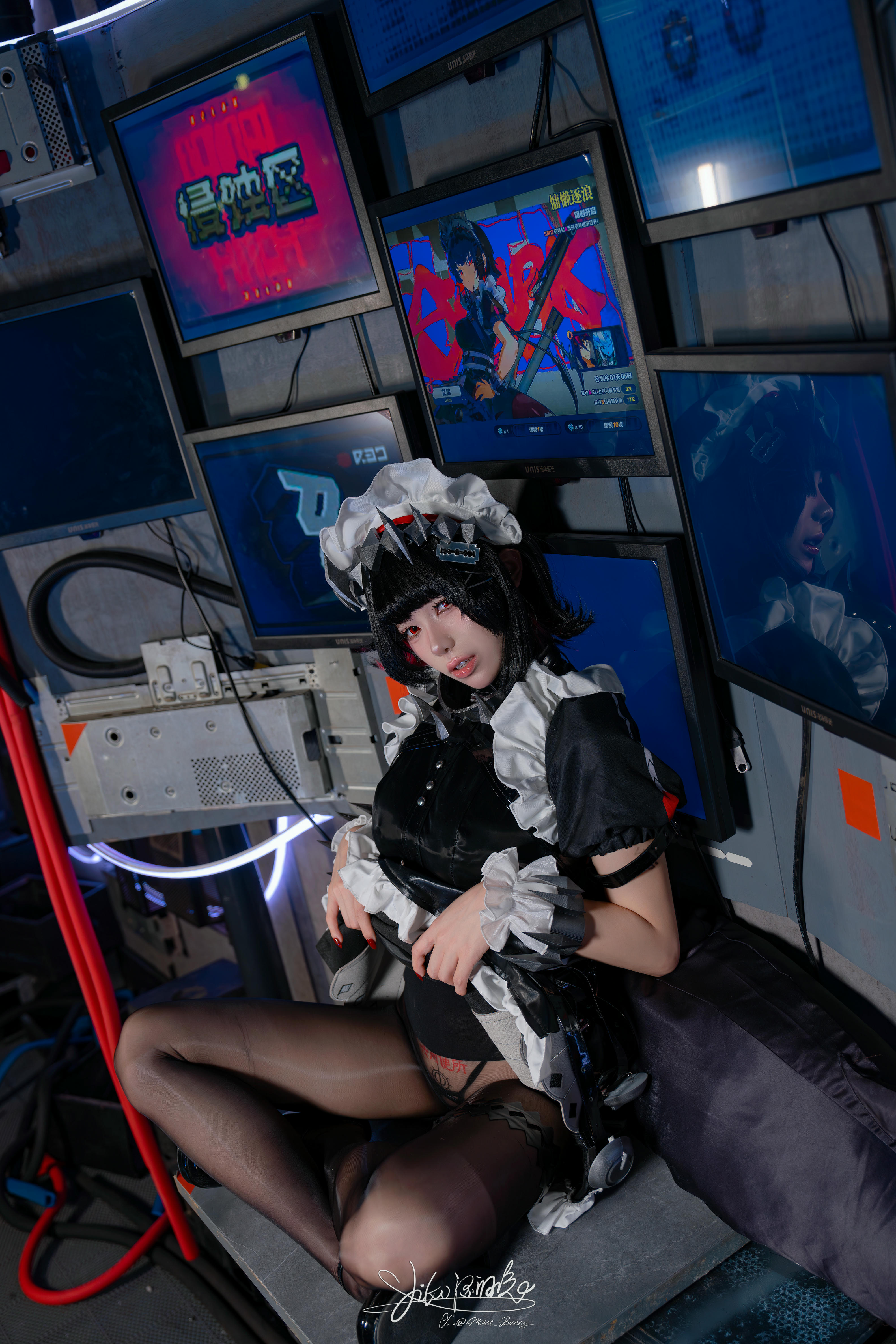 黏黏团子兔 NO.181 咬人小小兔 8月作品『慵懒逐浪-艾莲·乔』Summertime [79P1V-1.52GB]_第1集