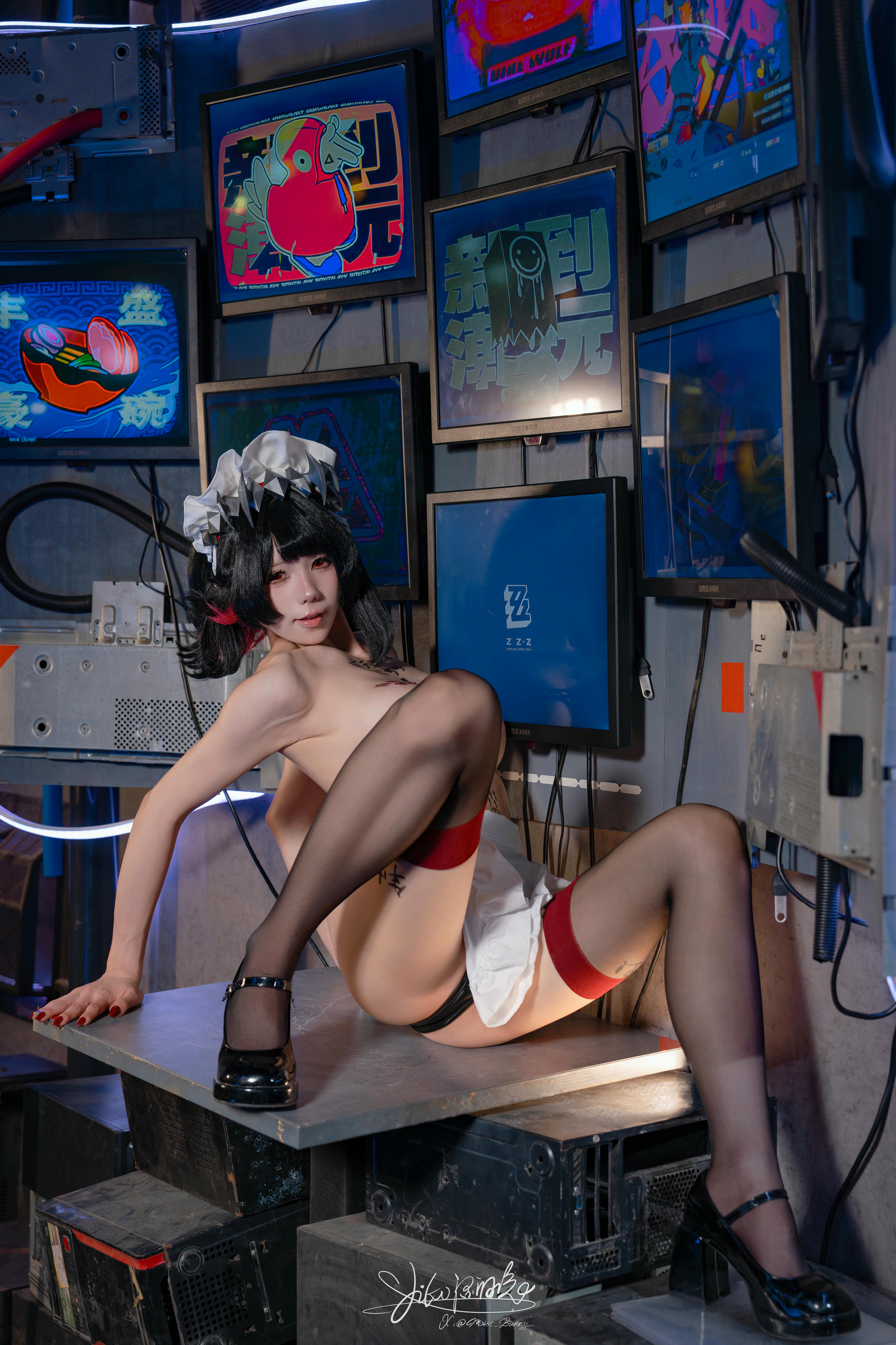 黏黏团子兔 NO.181 咬人小小兔 8月作品『慵懒逐浪-艾莲·乔』Summertime [79P1V-1.52GB]_第2集