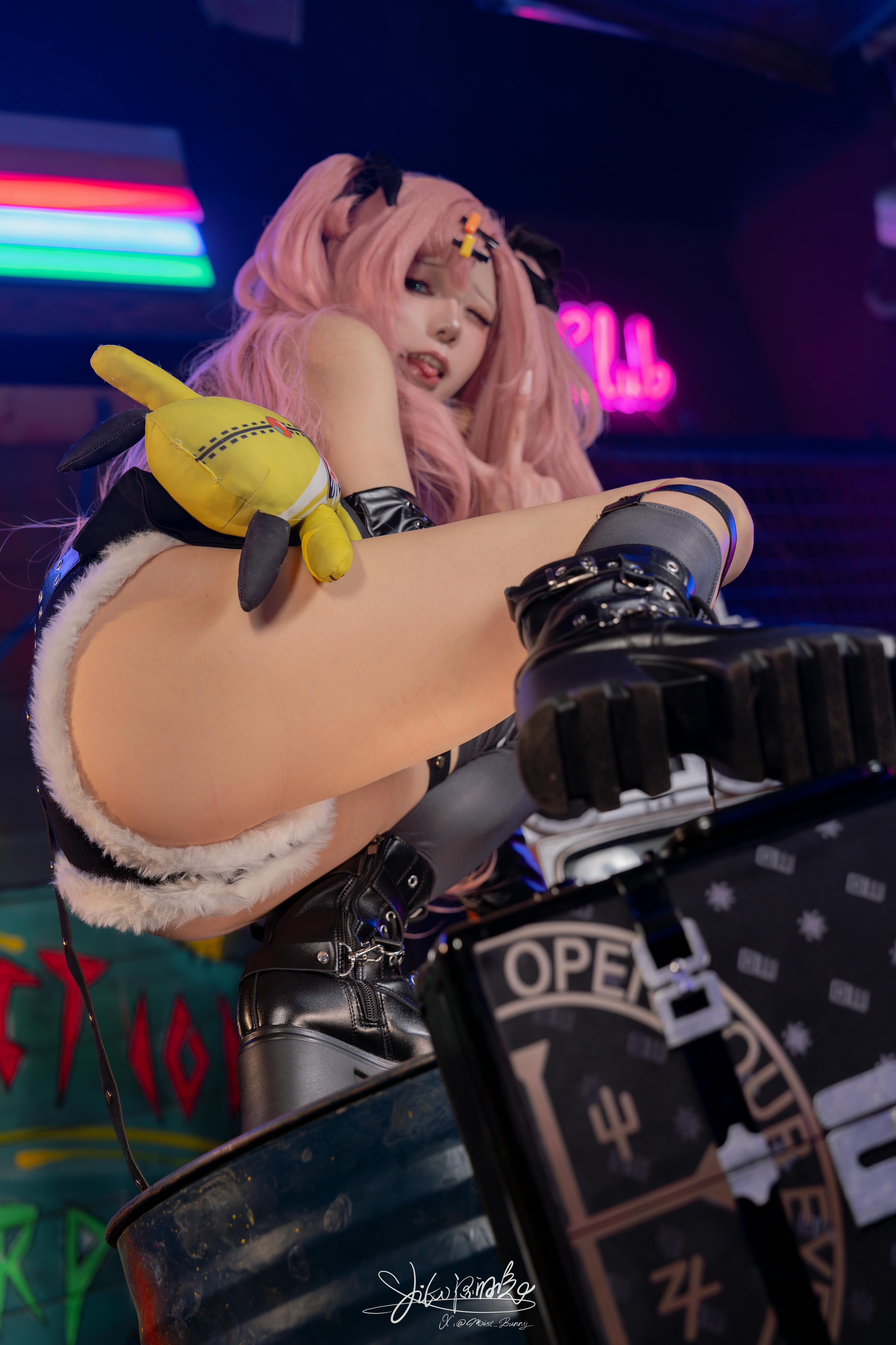 黏黏团子兔 NO.184 咬人小小兔 9月作品『妮可三百窟』Shake it [130P+1V 1.79GB]_第2集