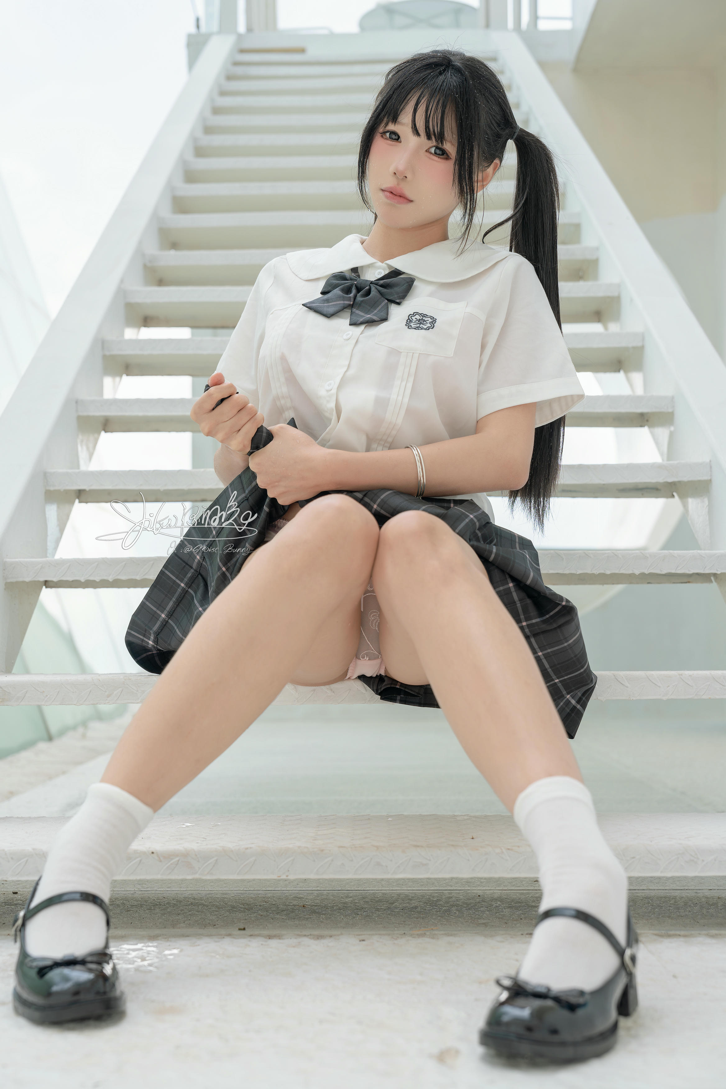 Yiko湿润兔 NO.192 24.10月作品『雨后小故事』B WITH B[89P1V 1.69GB]_第1集