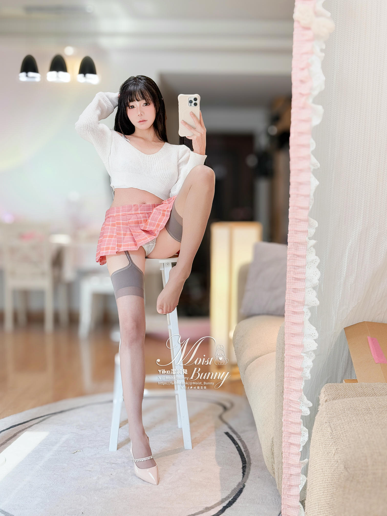 Yiko湿润兔 NO.213 情人节特辑『浪漫假日』[76P3V 953MB]_第2集