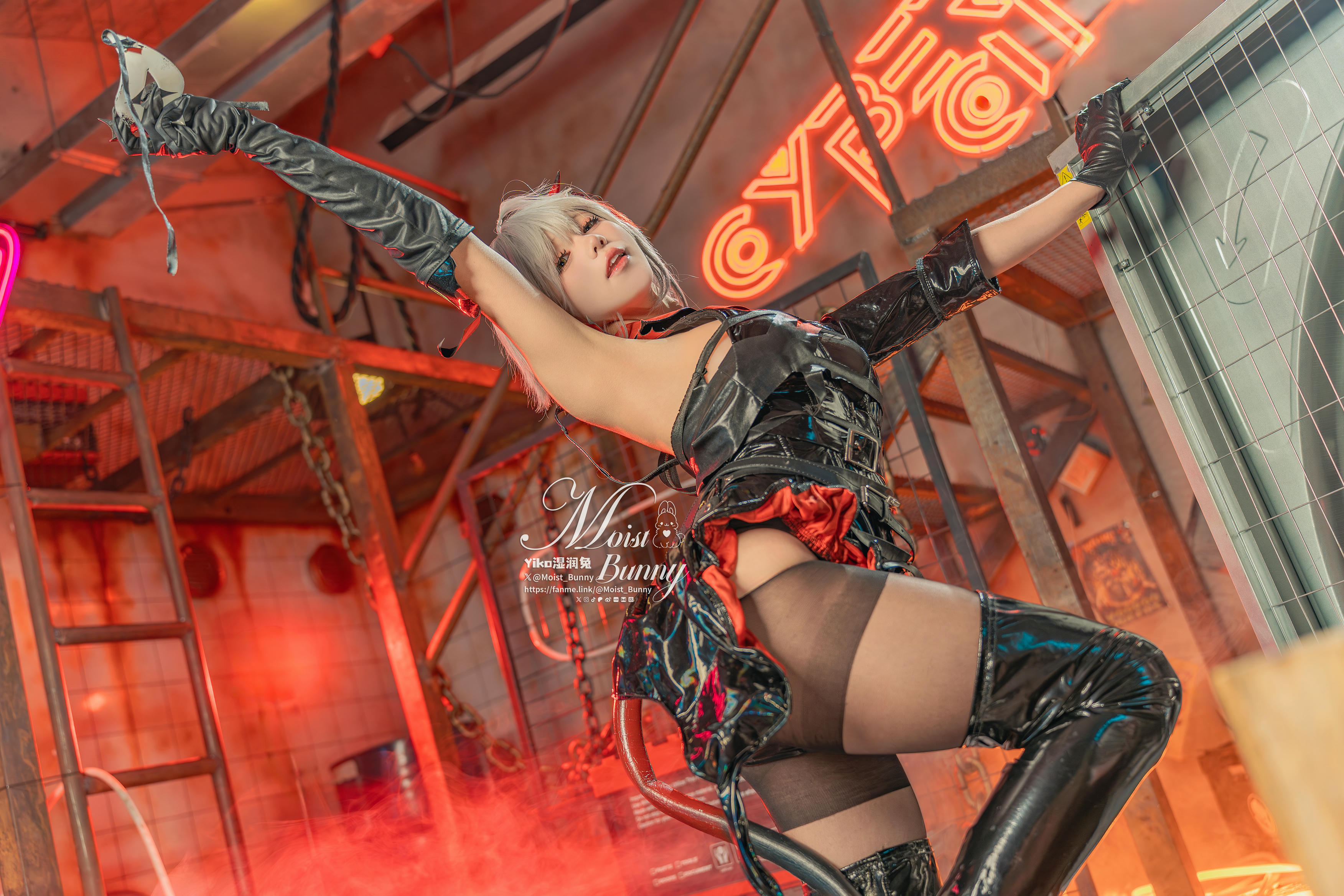 Yiko湿润兔 NO.214 25.02月作品『愚夜密函-W』[71P1V 1.29GB]_第1集