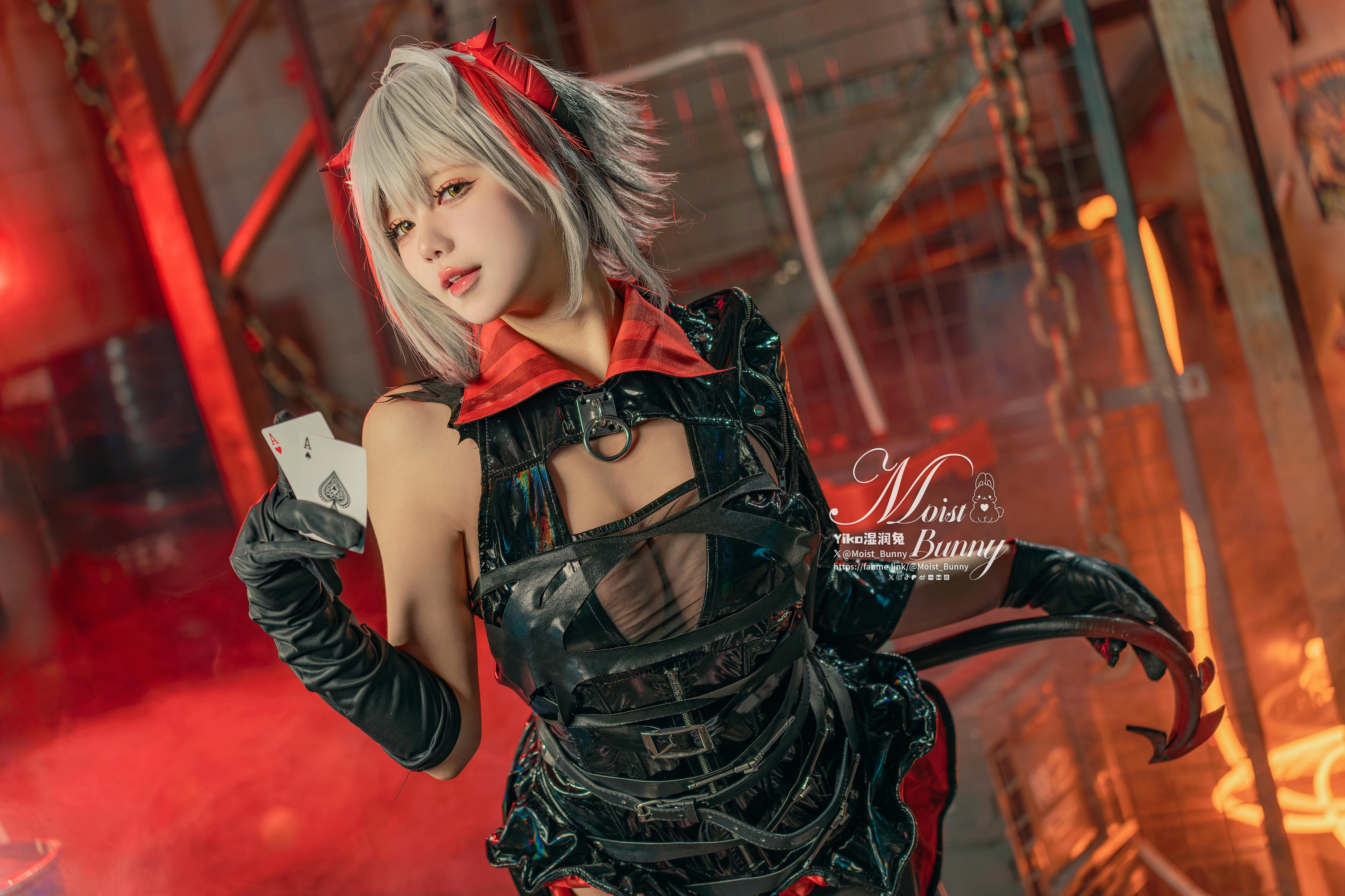 Yiko湿润兔 NO.214 25.02月作品『愚夜密函-W』[71P1V 1.29GB]_第1集