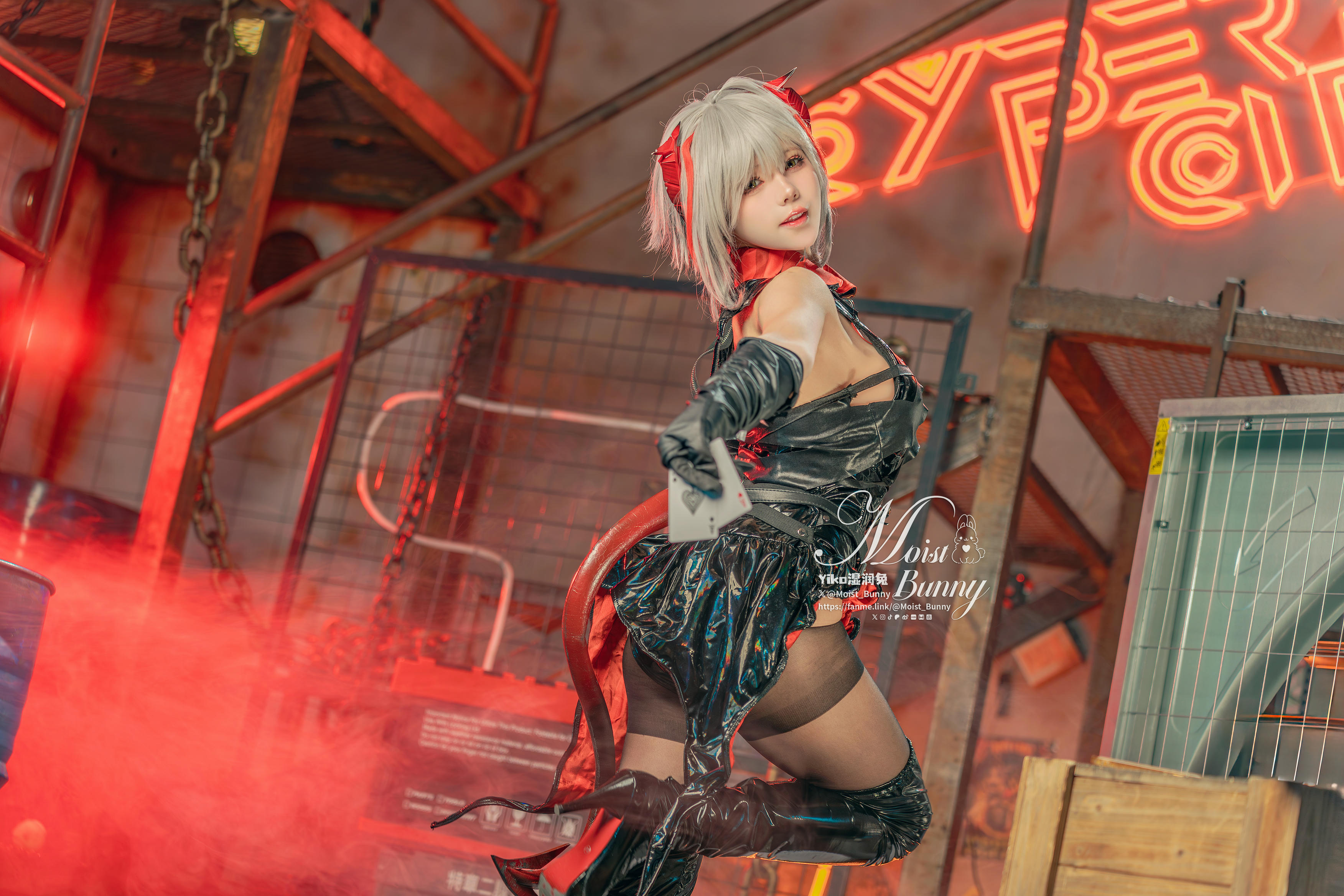 Yiko湿润兔 NO.214 25.02月作品『愚夜密函-W』[71P1V 1.29GB]_第1集