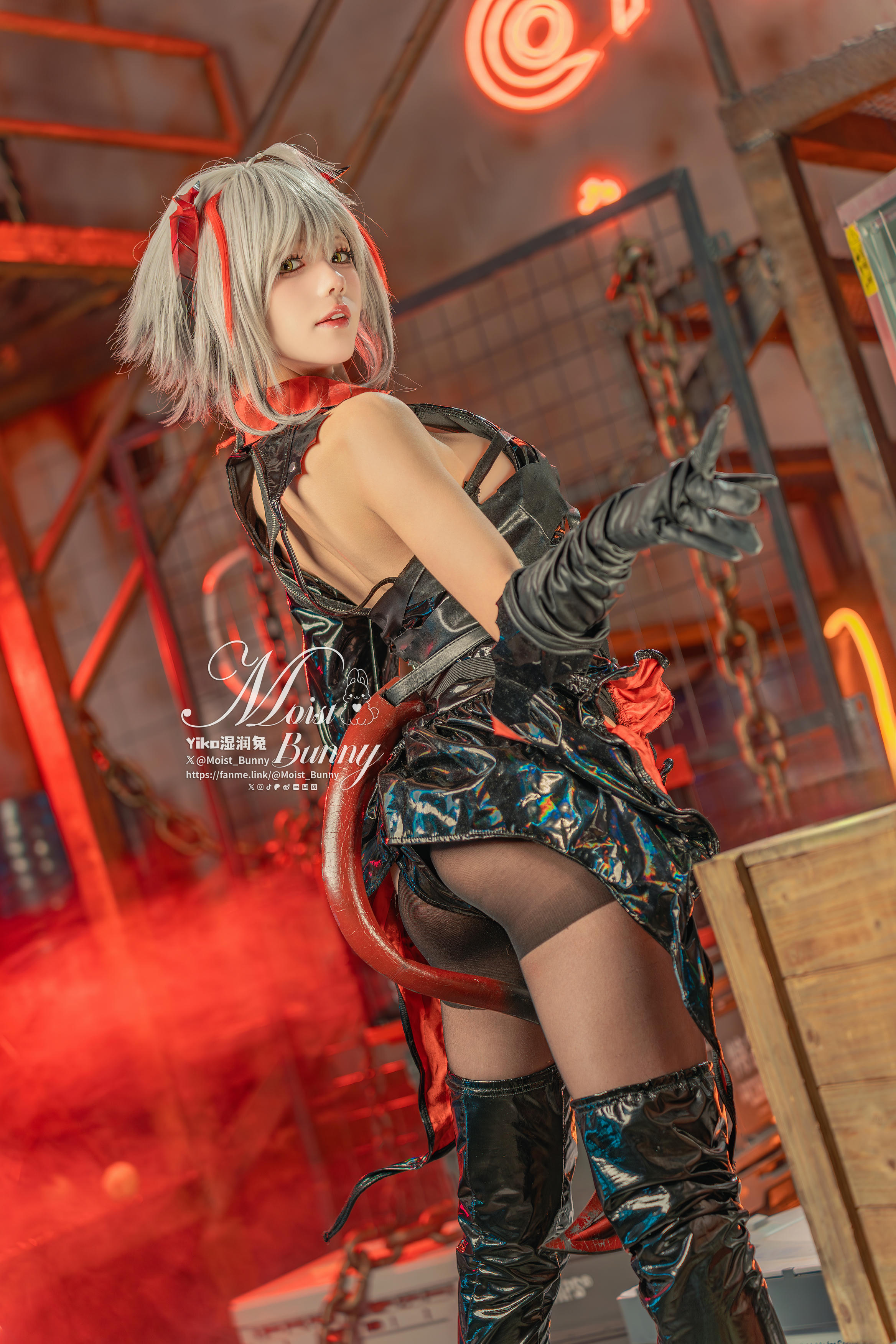 Yiko湿润兔 NO.214 25.02月作品『愚夜密函-W』[71P1V 1.29GB]_第1集