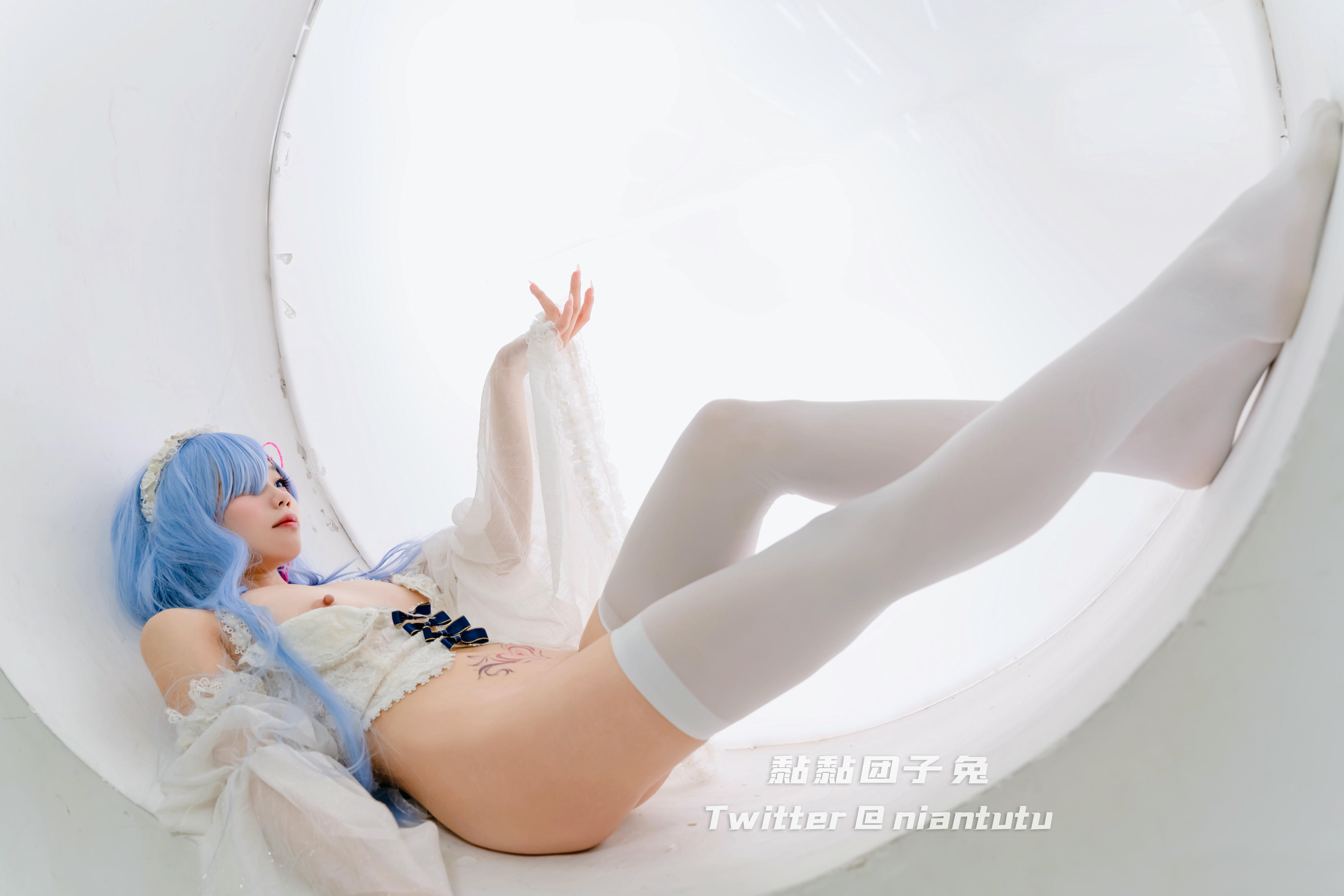 黏黏团子兔 NO.003 蕾姆 [41P 355MB]_第2集