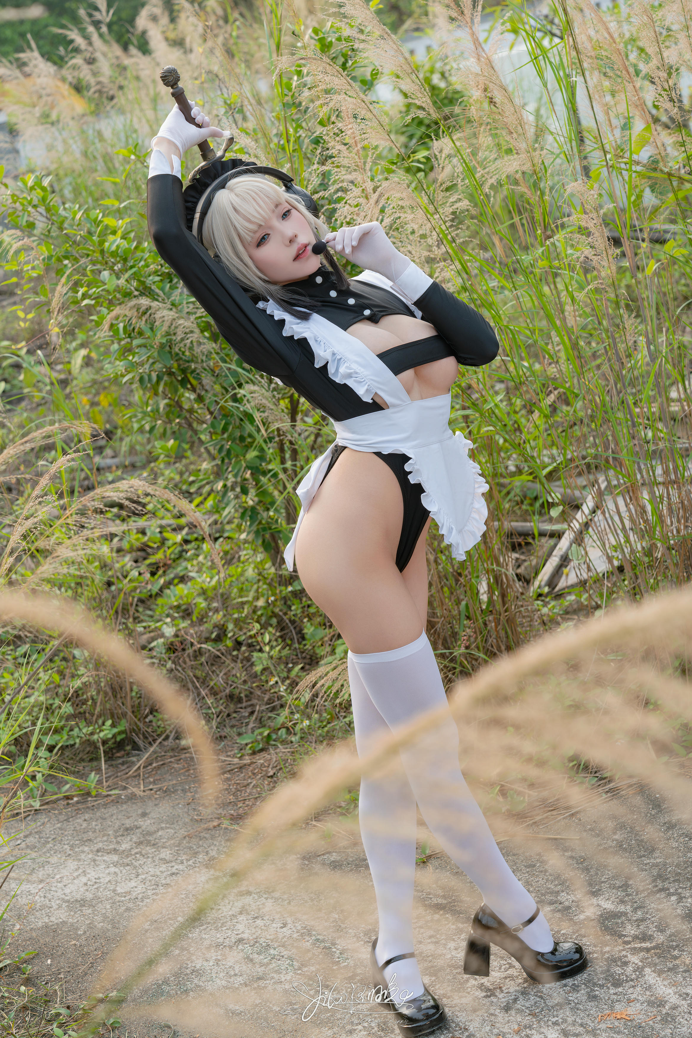 Yiko湿润兔 NO.193 24.10月作品『战斗女仆』动感光波 [76P1V 1.62GB]_第1集