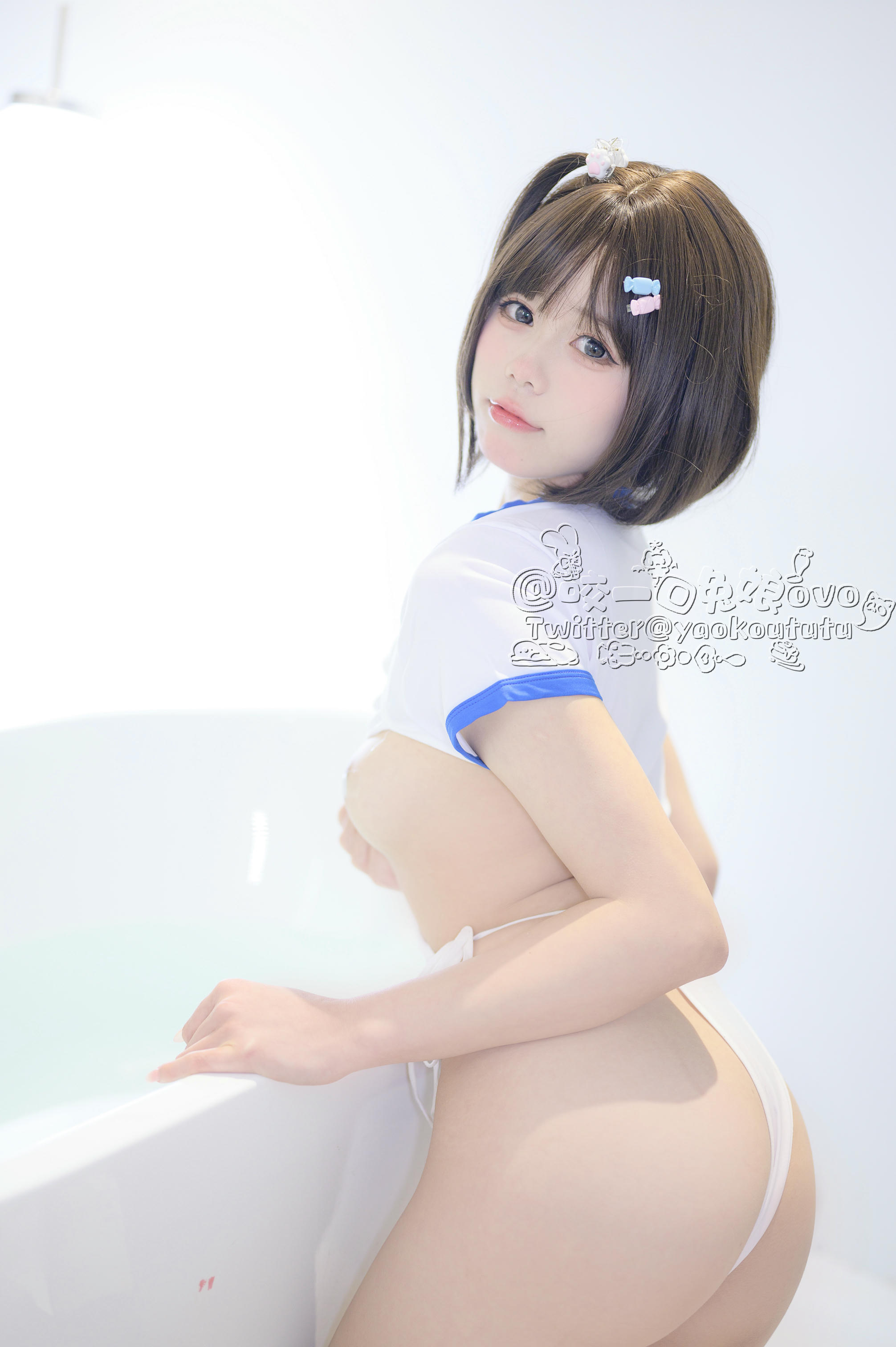 黏黏团子兔 NO.006 纯白欲缸 [57P 482MB]_第2集