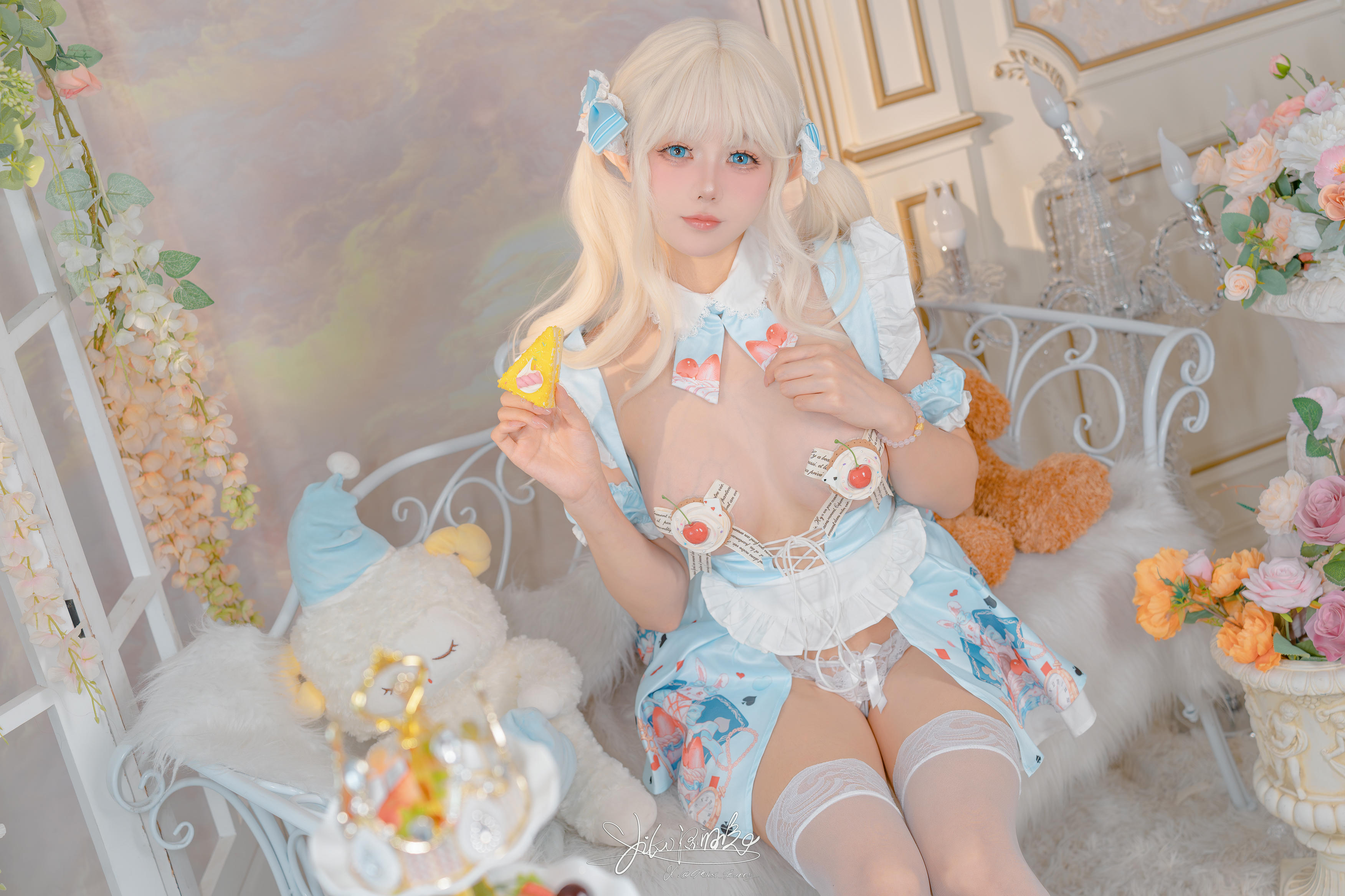 Yiko湿润兔 NO.196 24.11月月票特典『爱丽丝蛋糕』[57P 912MB]_第1集