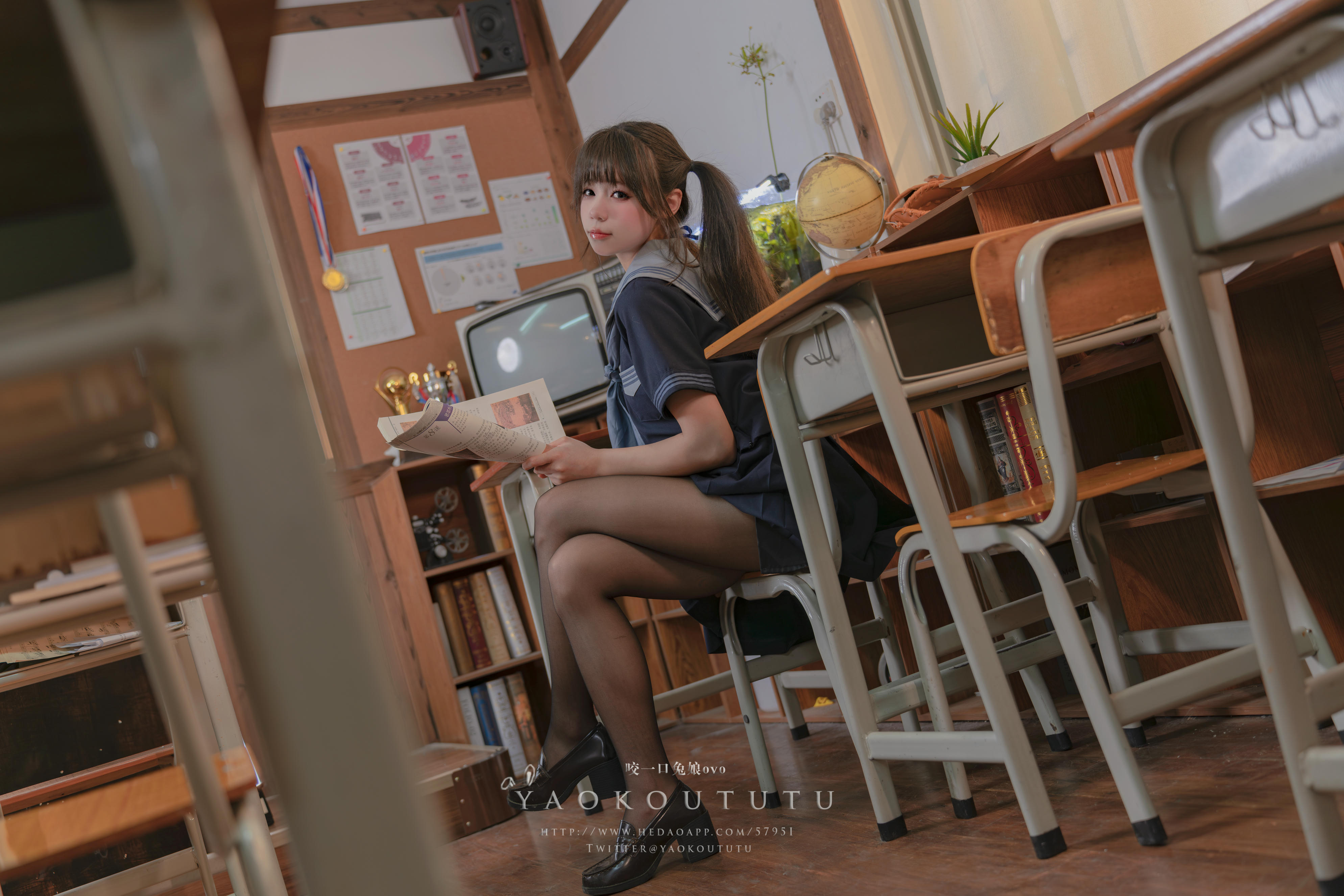 黏黏团子兔 NO.070 咬一口兔娘ovo『学生会长竞选中 脸红的思春期』[55P+1V 1.24GB]_第1集