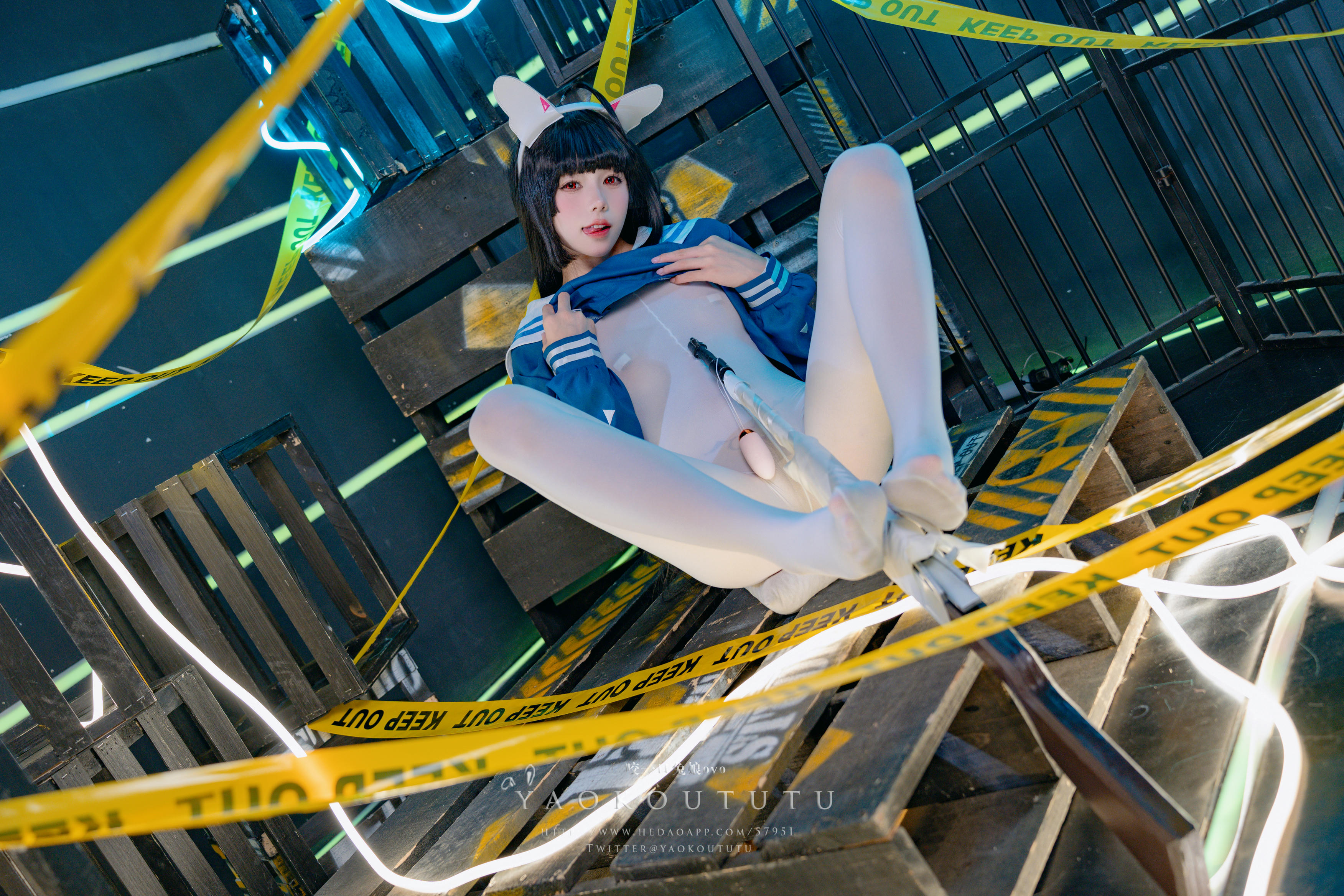 黏黏团子兔 NO.071 咬一口兔娘ovo『兔兔班车』NO.2 霞沢美游 [41P1V 713MB]_第2集