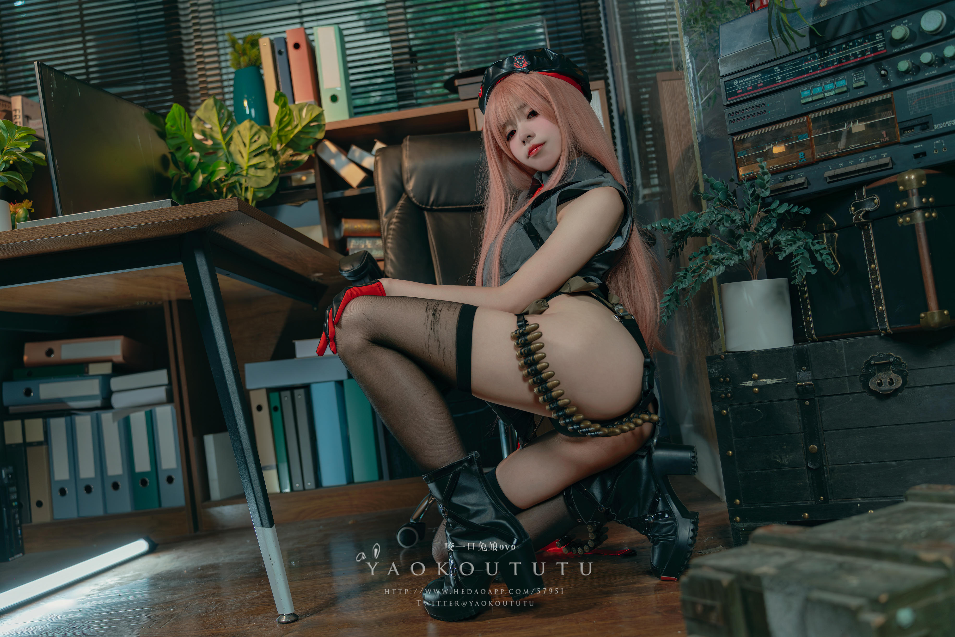 黏黏团子兔 NO.076 咬一口兔娘ovo『拉毗咨询时间+1V小剧场』[52P1V 1.37GB]_第2集