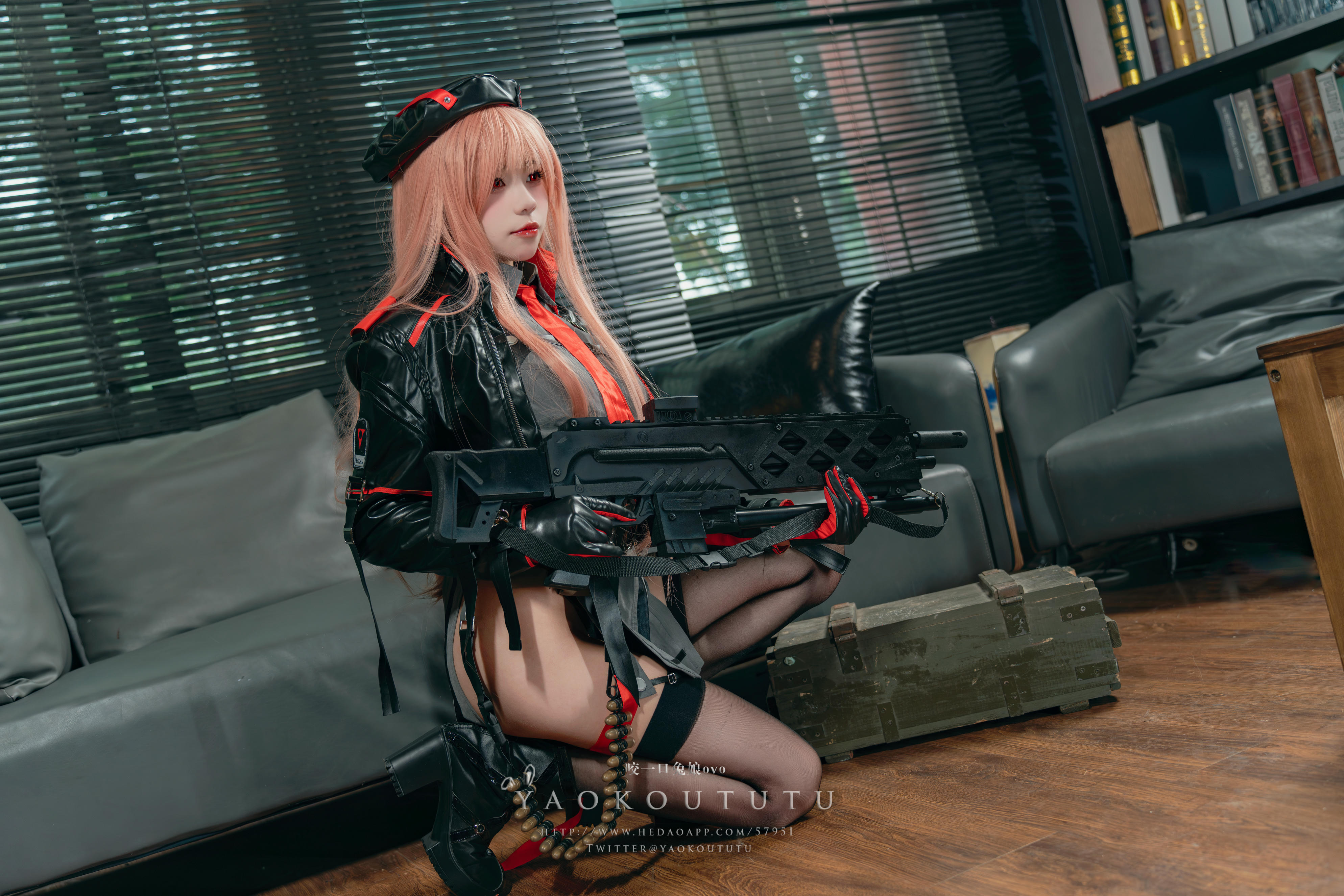 黏黏团子兔 NO.076 咬一口兔娘ovo『拉毗咨询时间+1V小剧场』[52P1V 1.37GB]_第1集