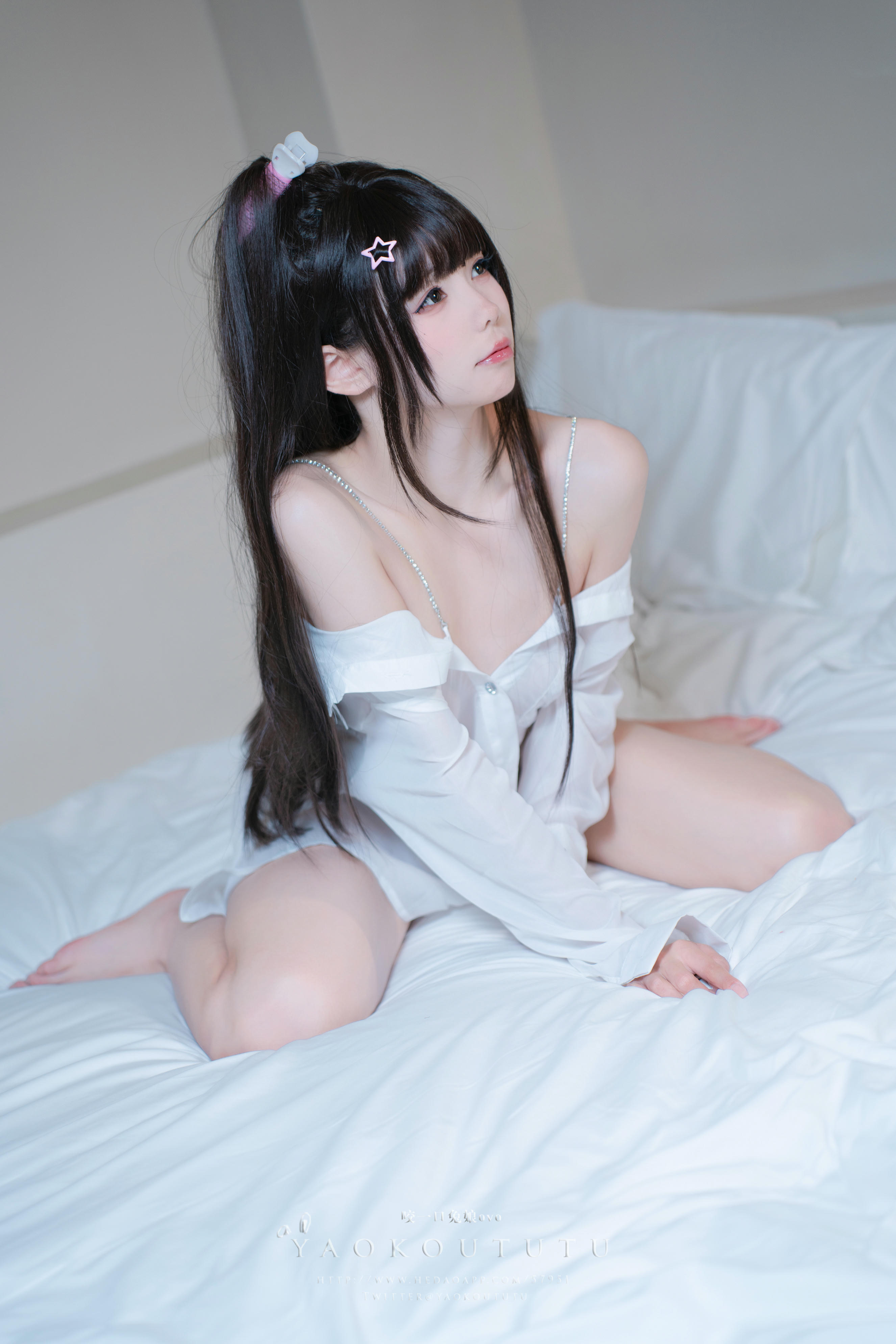 黏黏团子兔 NO.078 咬一口兔娘ovo『男友衬衣+1V Boom Boom』[58P1V 1.56GB]_第1集