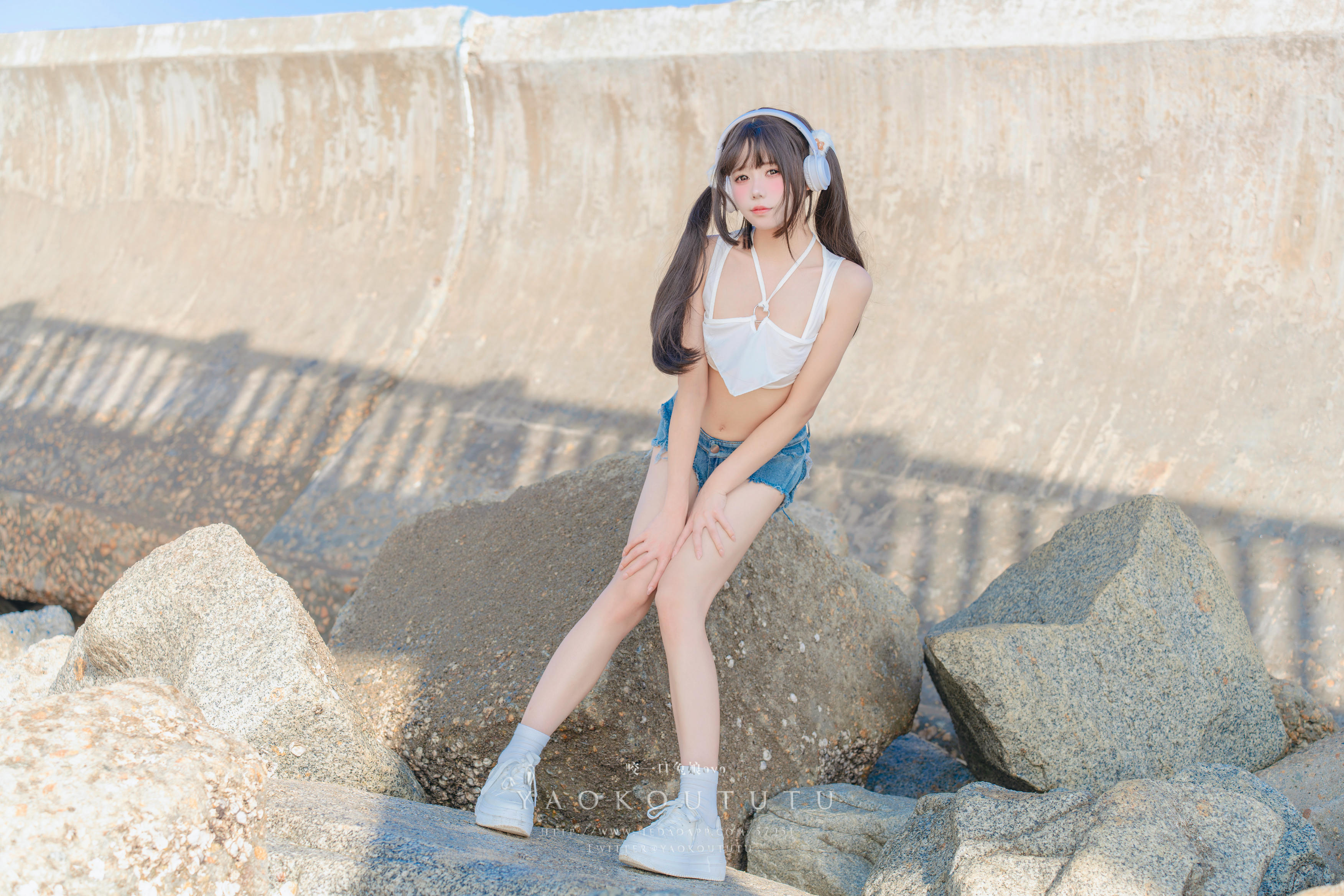 黏黏团子兔 NO.081 咬一口兔娘ovo 八月订阅『海音旋律』Mr.Chu [71P1V 1.44GB]_第1集