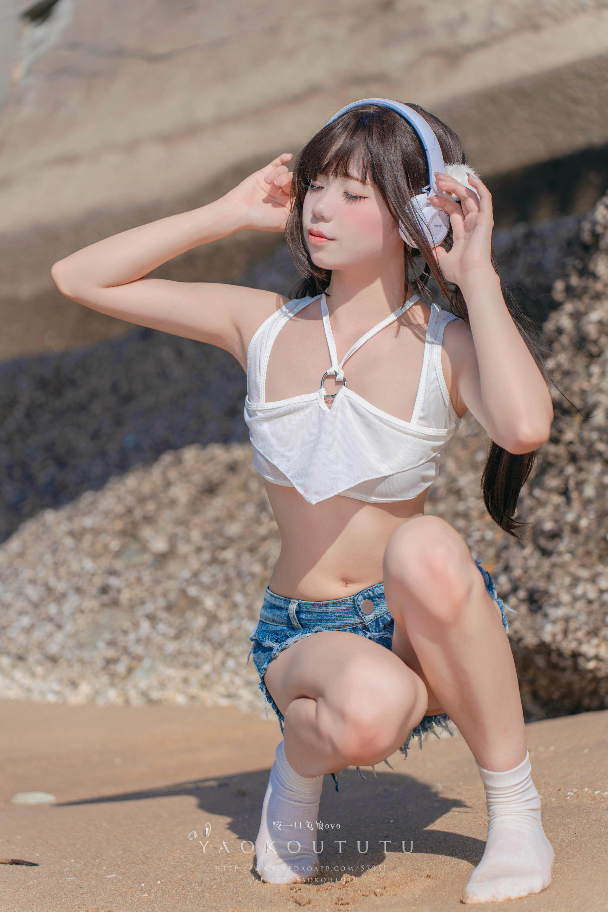 黏黏团子兔 NO.081 咬一口兔娘ovo 八月订阅『海音旋律』Mr.Chu [71P1V 1.44GB]_第4集