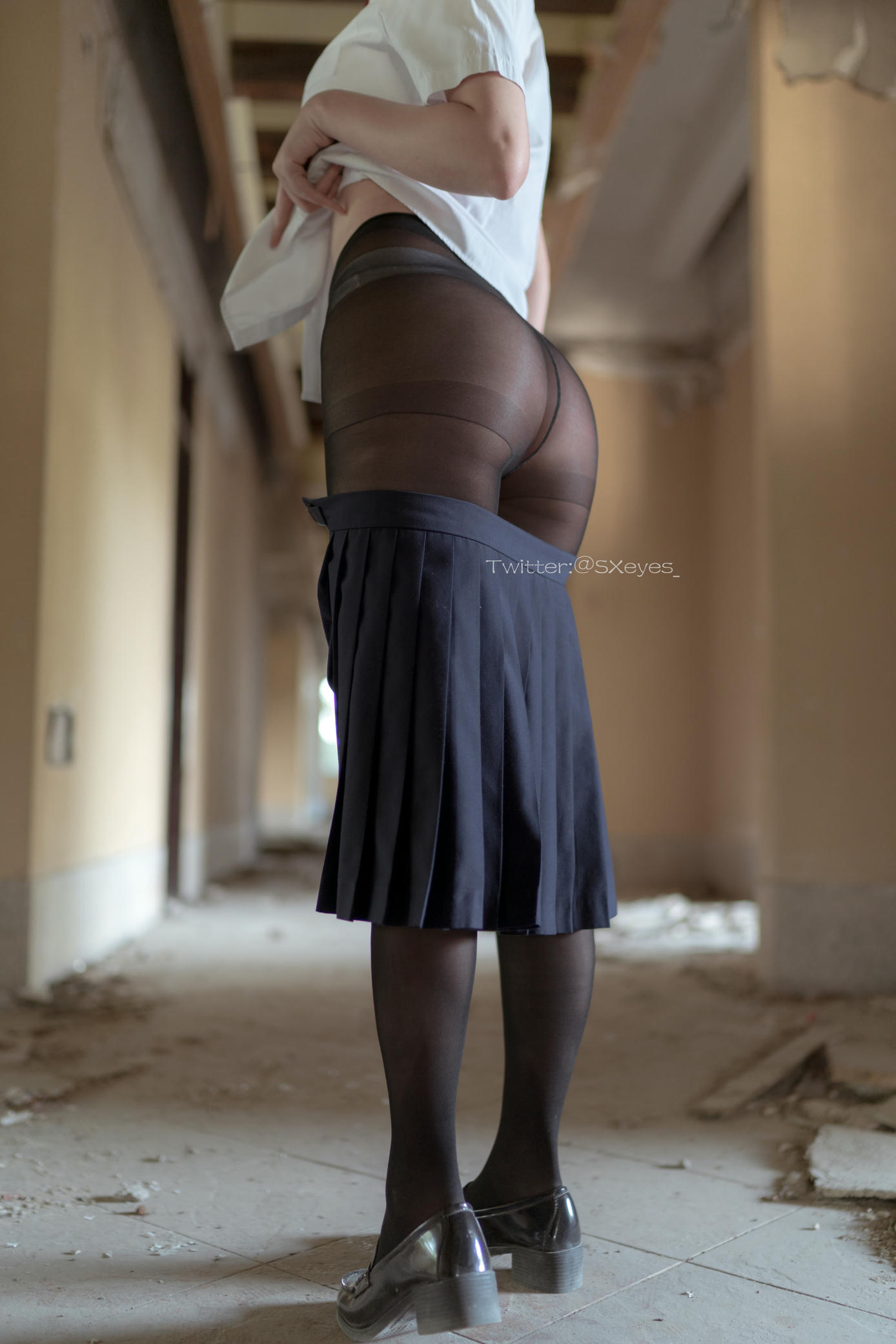 眼酱大魔王w NO.057 23年3月 fantia合集[44P-5V-253.2M]-3.10_3.15 制服×タイツ___第1集