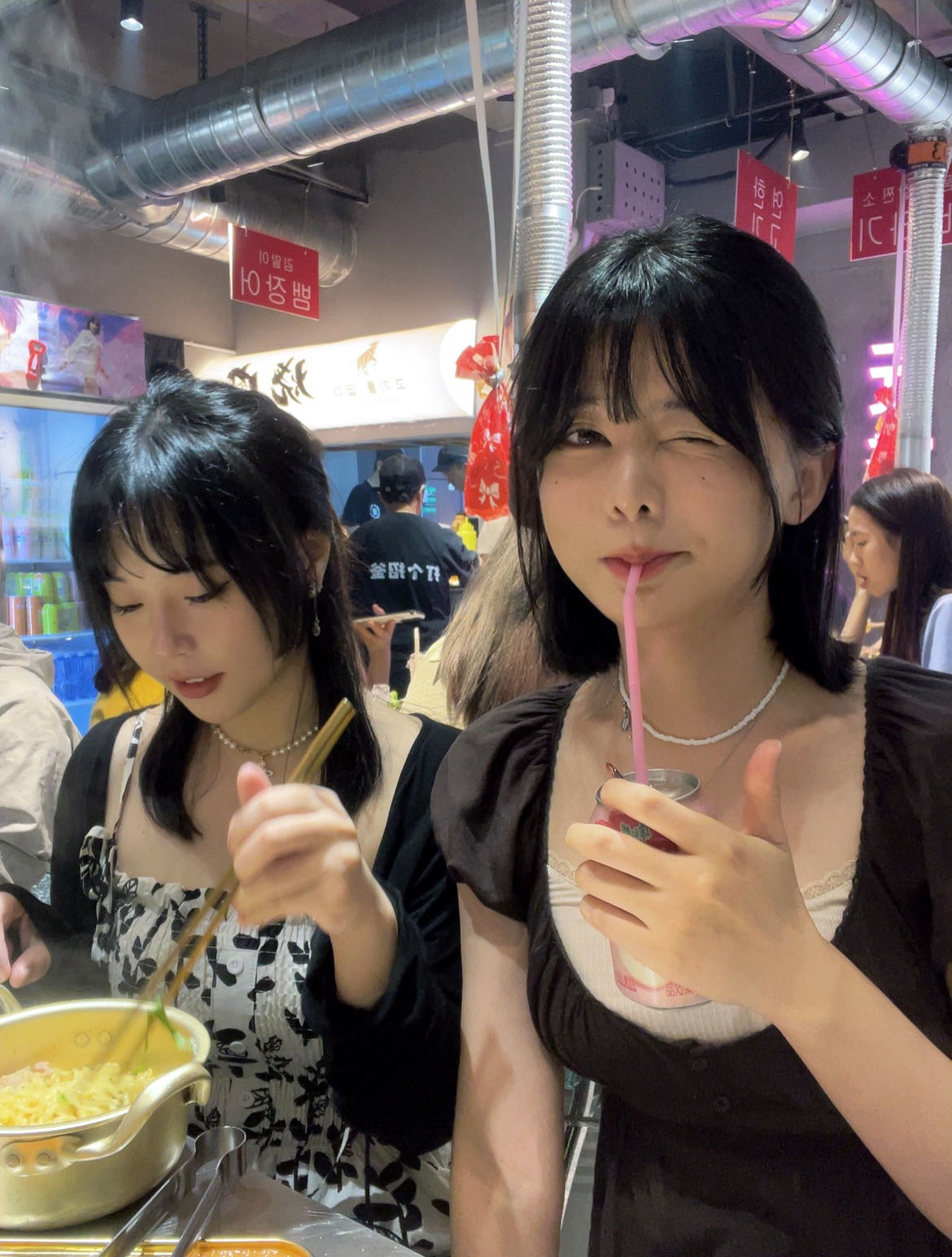 眼酱大魔王w NO.060 23年05月fantia会员合集 [54P1V-308MB]-卯月桃子🐰_第1集