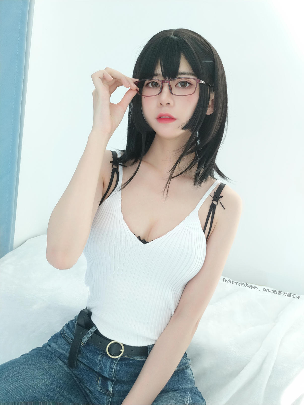 眼酱大魔王w NO.015 牛仔裤 [32P-164M]_第1集