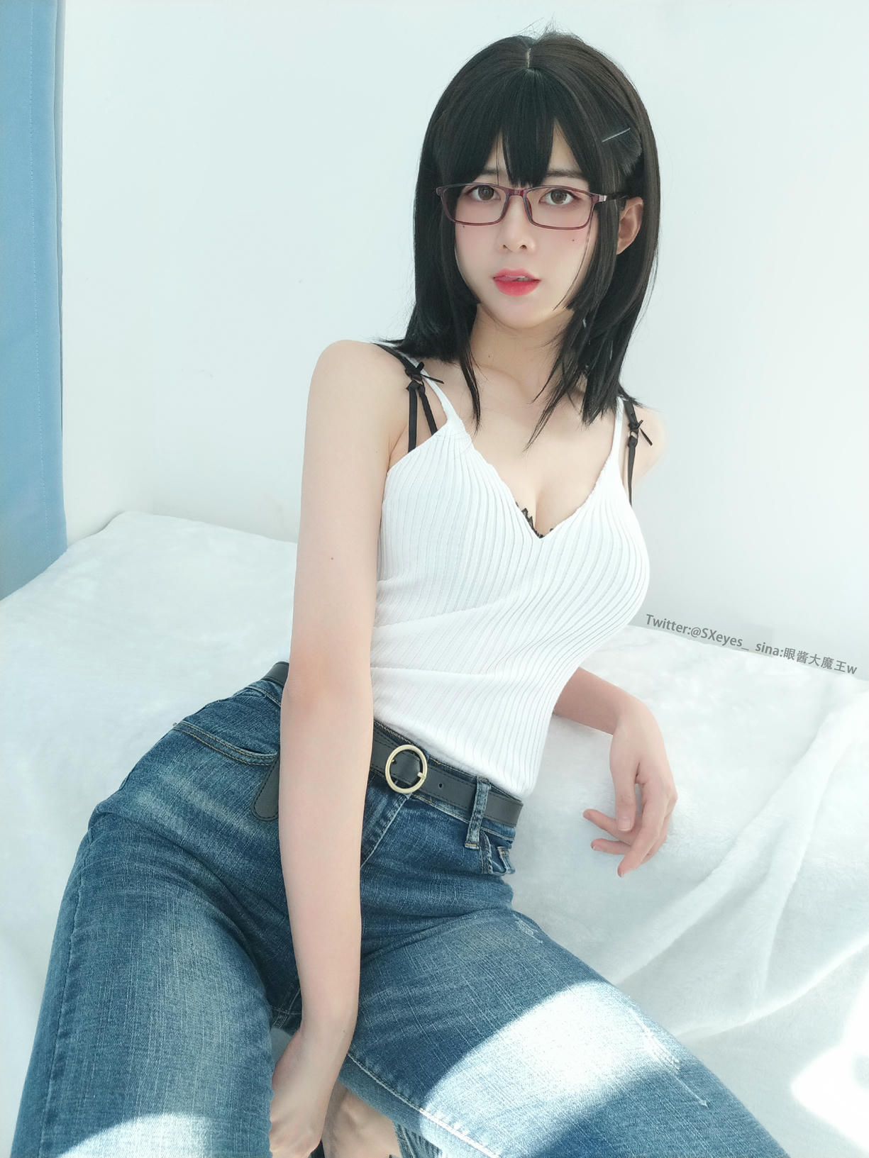 眼酱大魔王w NO.015 牛仔裤 [32P-164M]_第1集