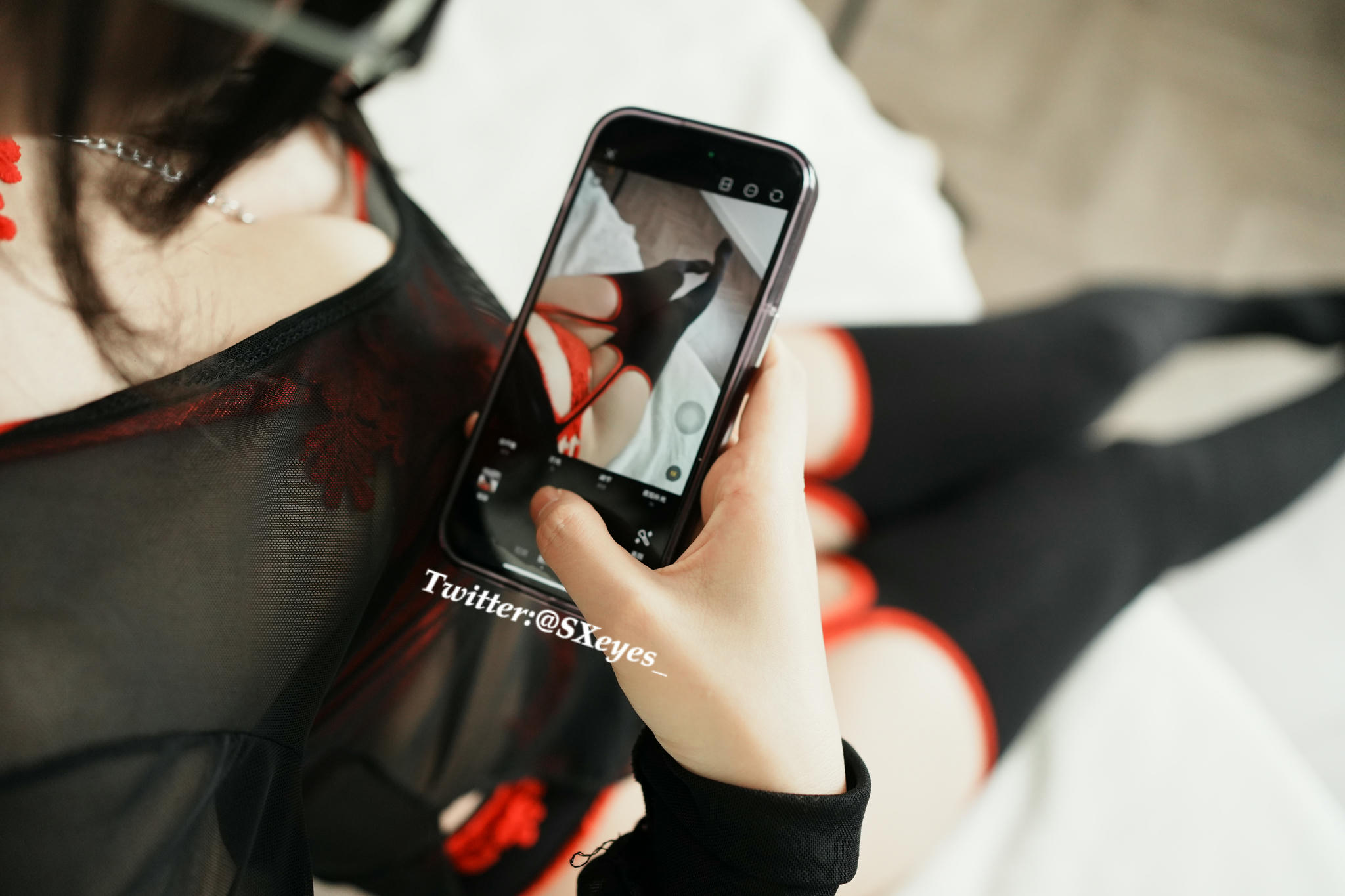 眼酱大魔王w NO.066 24年04月Fantia会员订阅 [50P2V-162MB]-2706936-最终回_第1集