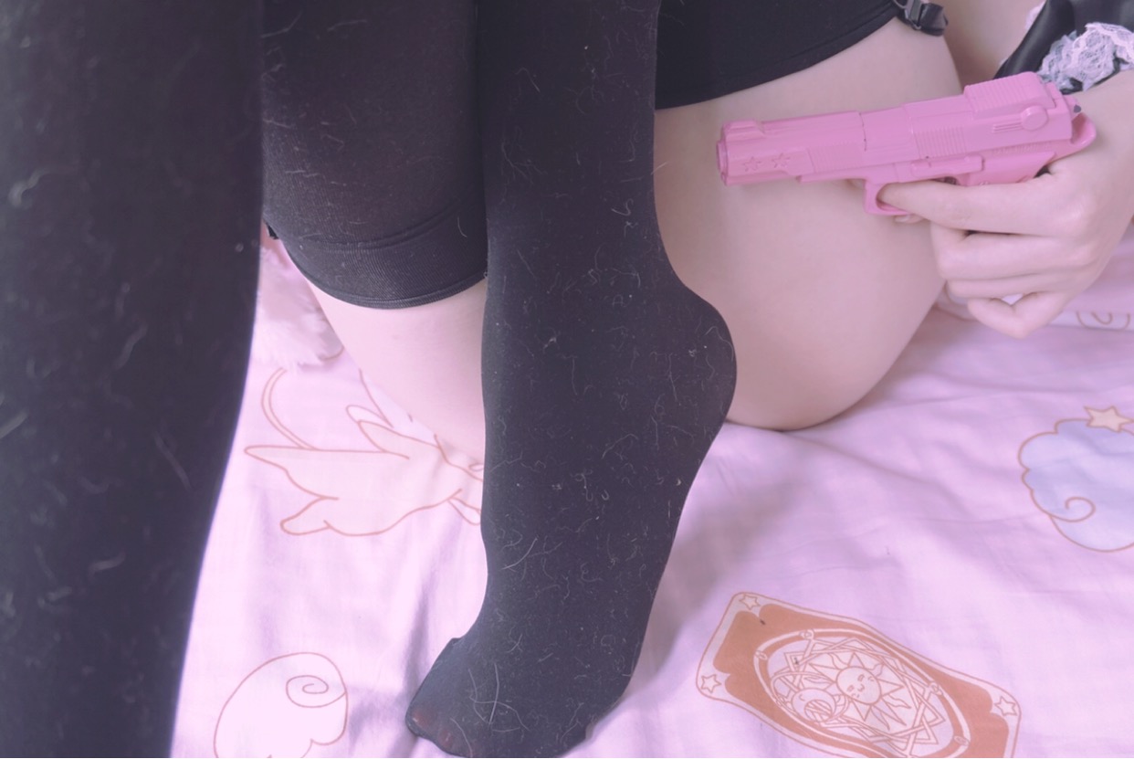 眼酱大魔王w 合集1 - 2-持枪少女_第1集