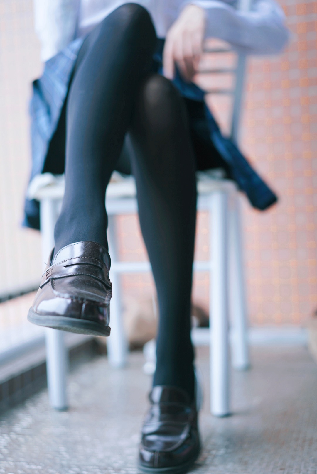 眼酱大魔王w 合集1 - 2-跪姿阳台真空jk_第1集