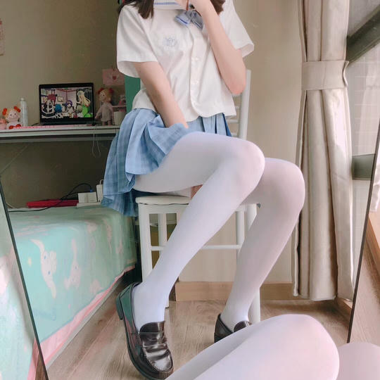 眼酱大魔王w 合集2 - 2-眼眼朋友圈与一些脸照_第1集