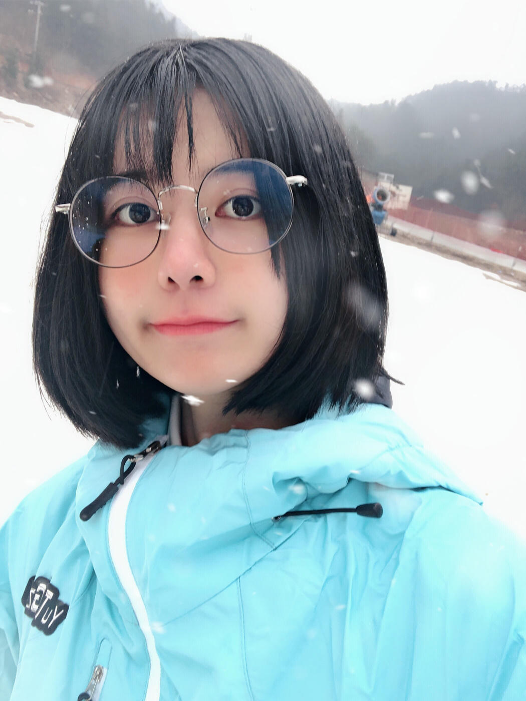 眼酱大魔王w 合集2 - 2-眼眼朋友圈与一些脸照_第2集