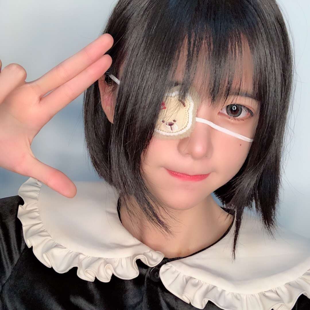 眼酱大魔王w 合集2 - 2-眼眼朋友圈与一些脸照_第2集